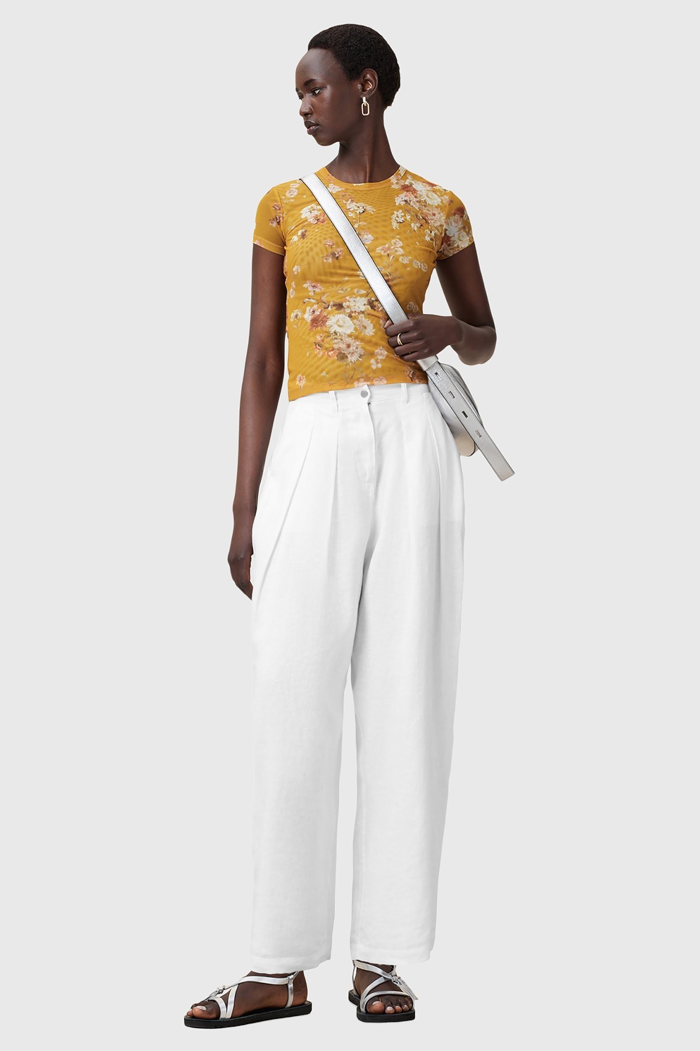 ELLIE MESH TEE ARMADA DEEP YELLOW 5