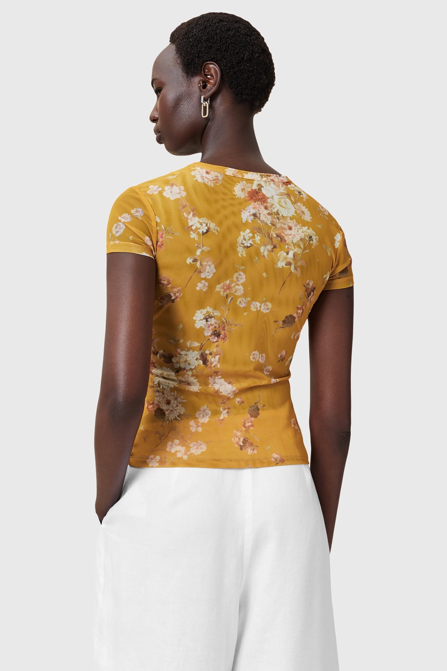 ELLIE MESH TEE ARMADA DEEP YELLOW 2