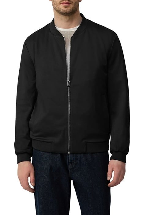 JACKEN INDOOR BLACK 1