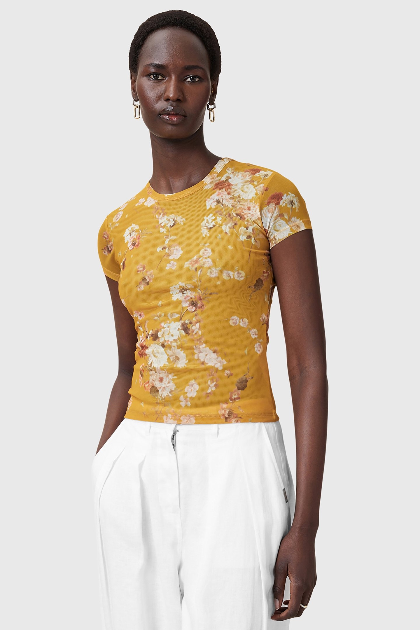 ELLIE MESH TEE ARMADA DEEP YELLOW 1