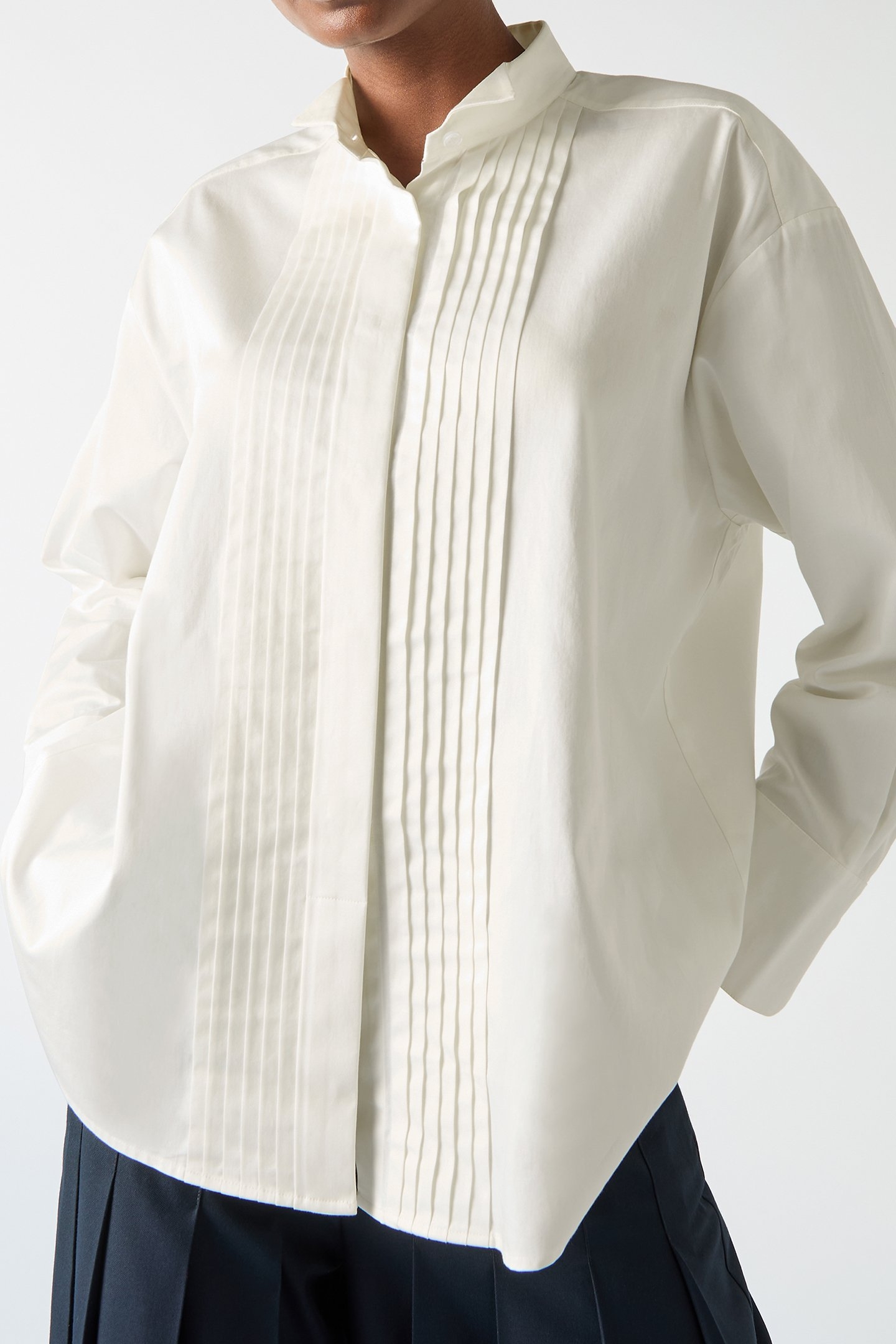 TW COLETTE PLEAT SHIRT WHITE 5