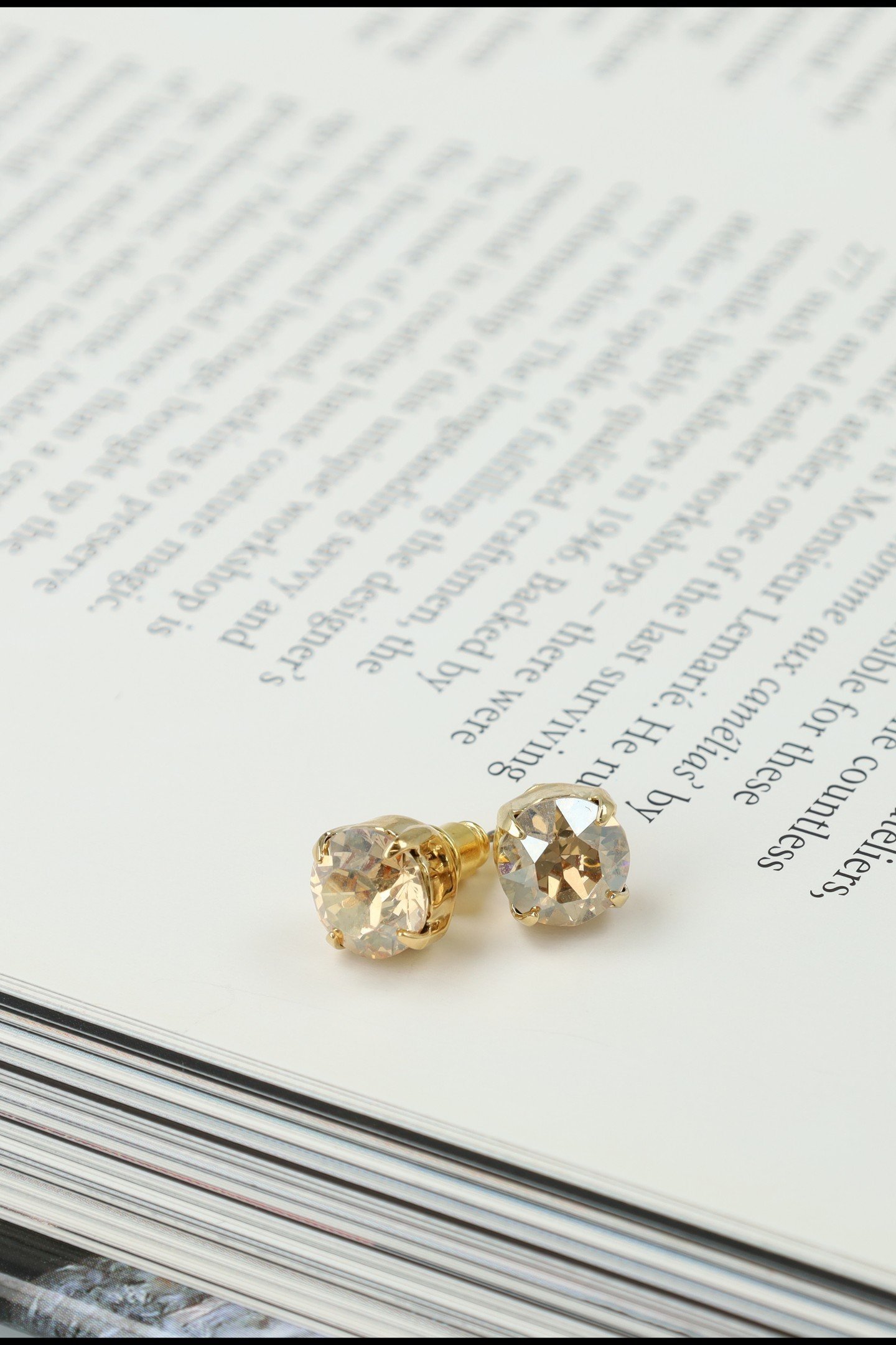 MINI PIN CRYSTAL GOLDEN SHADOW 4