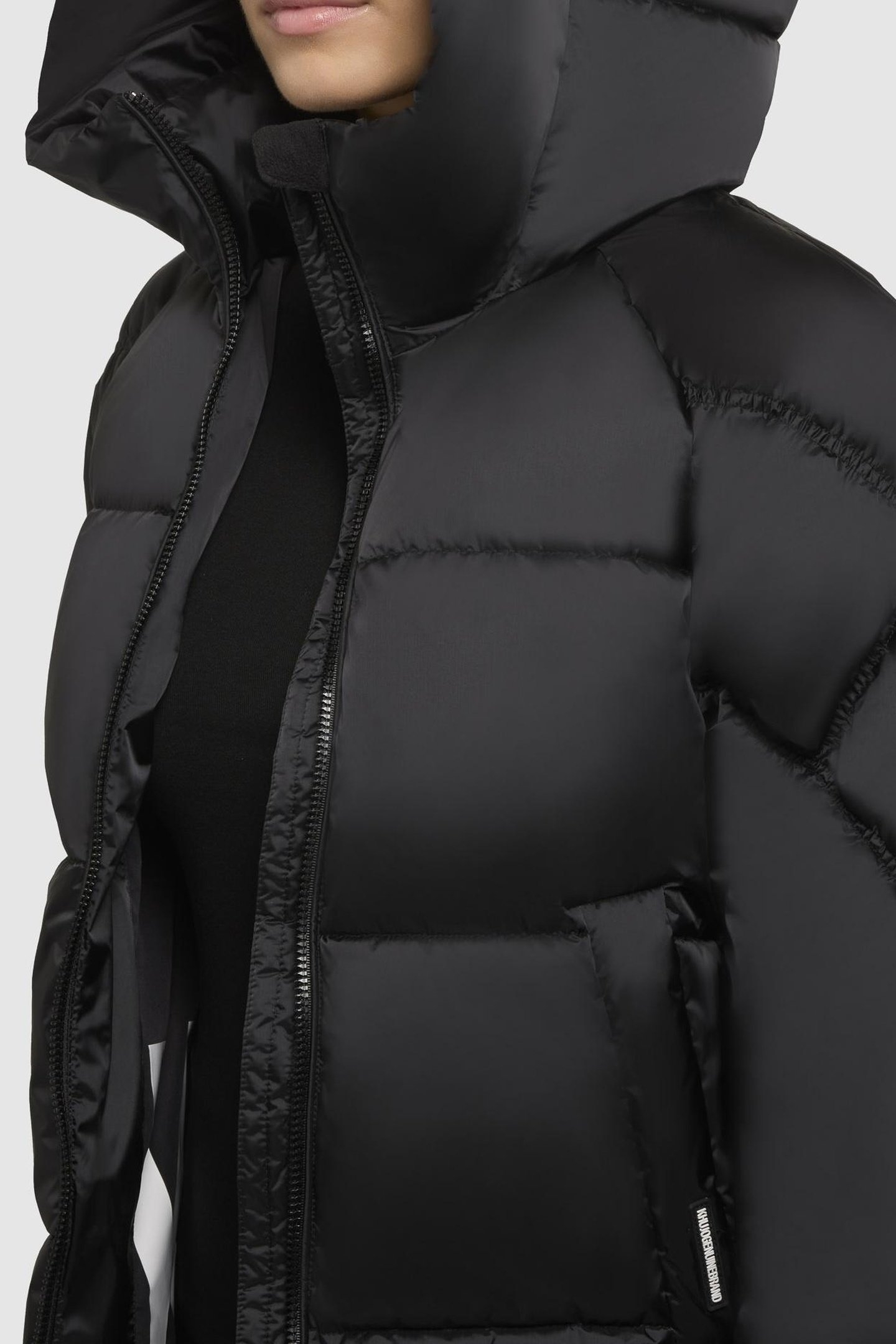 ISETT JACKET BLACK 5