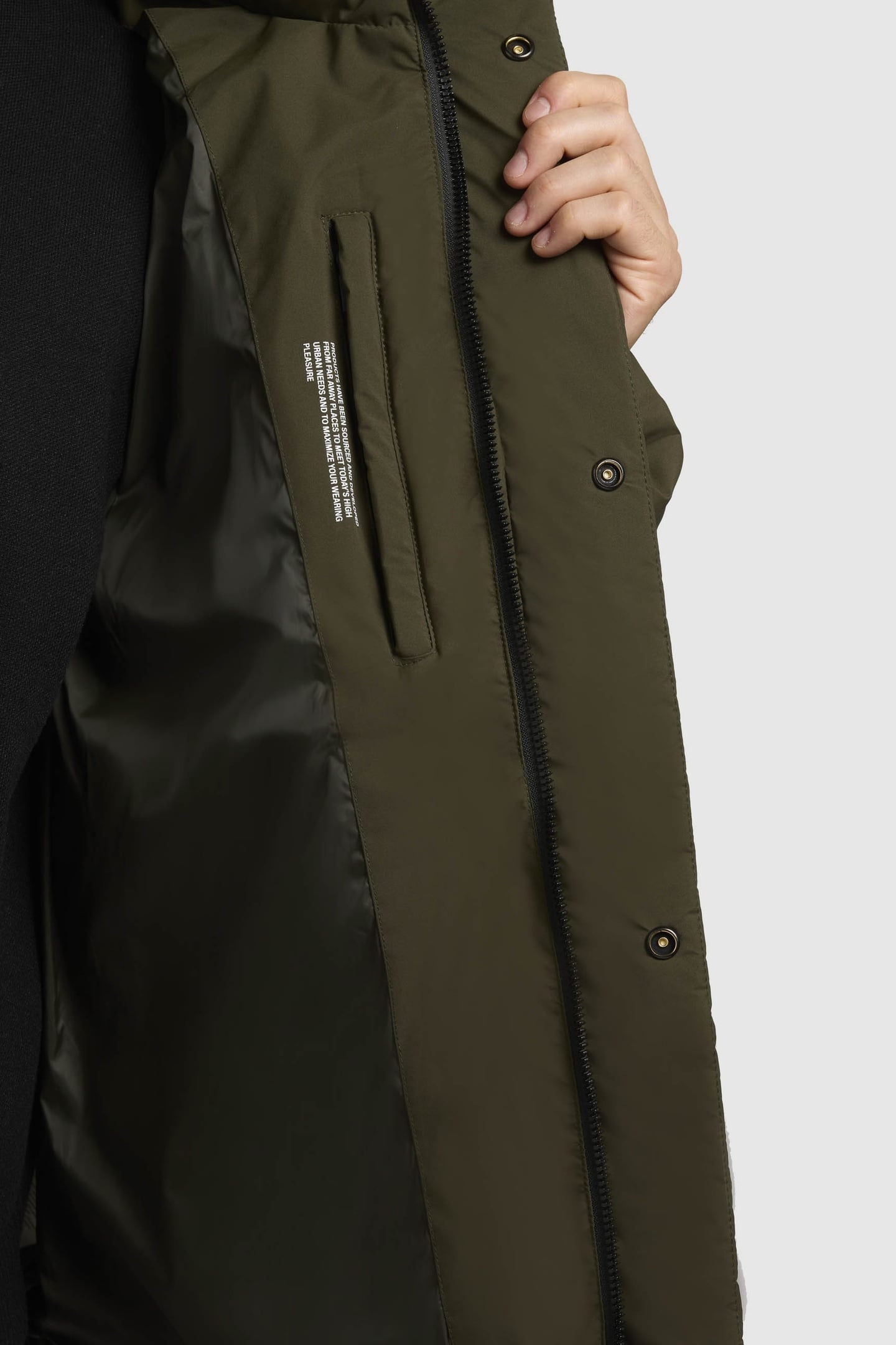 DUNGH MATT JACKET EARTH GREEN 5