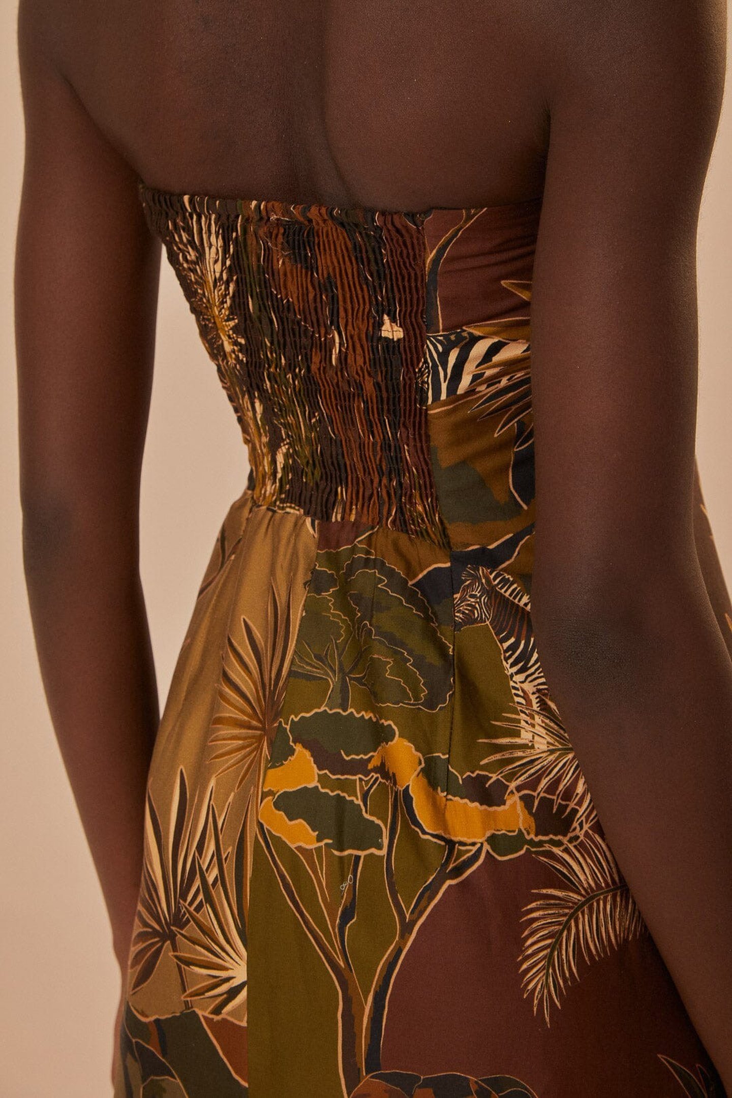 SAVANA DREAM CARAMEL STRAPLESS BUTTONNED MIDI DRES 3