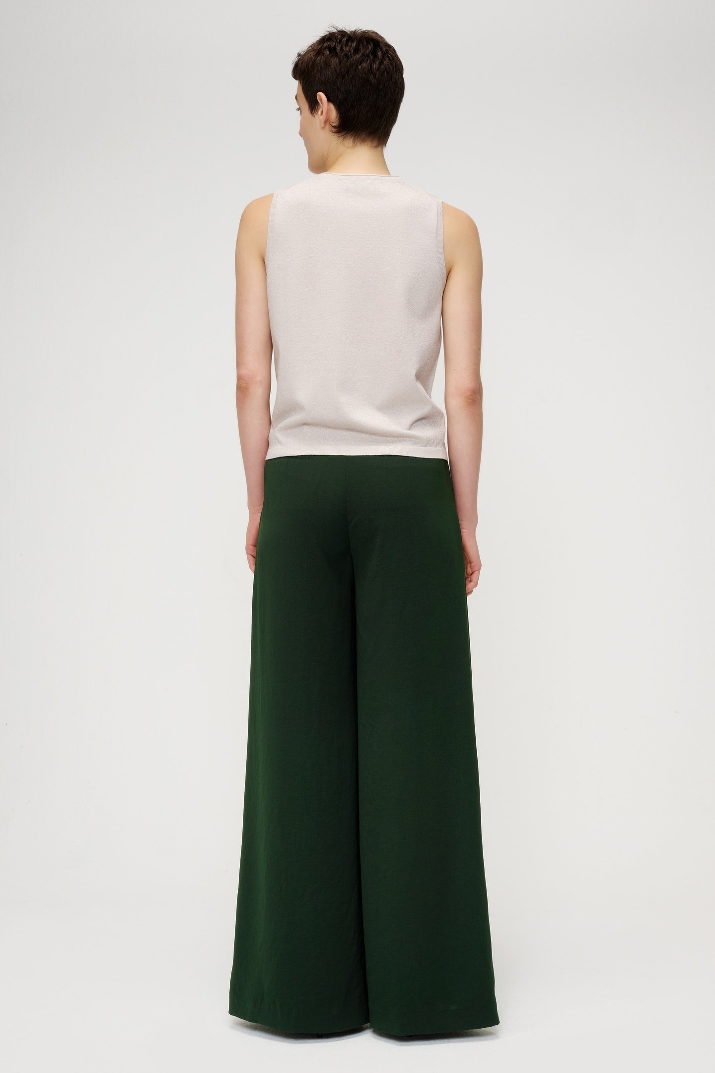 VISCOSE MIX SLEEVLESS TOP SAND 3