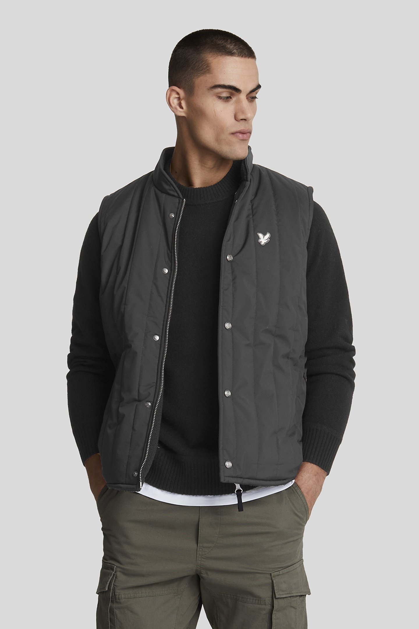 REVERSIBLE QUILTED GILET LACQUER 2