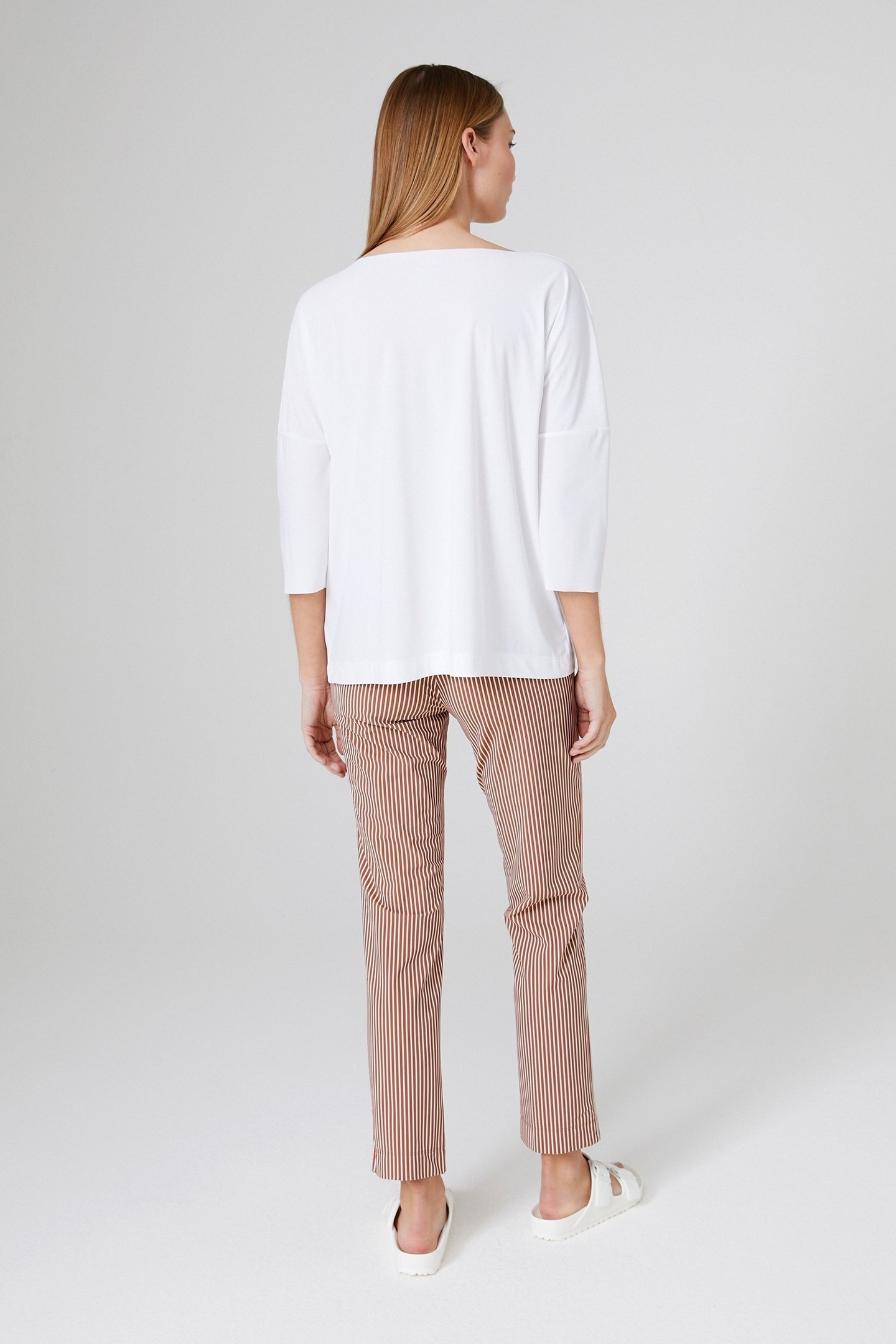 CASUAL T-TOP WHITE 3