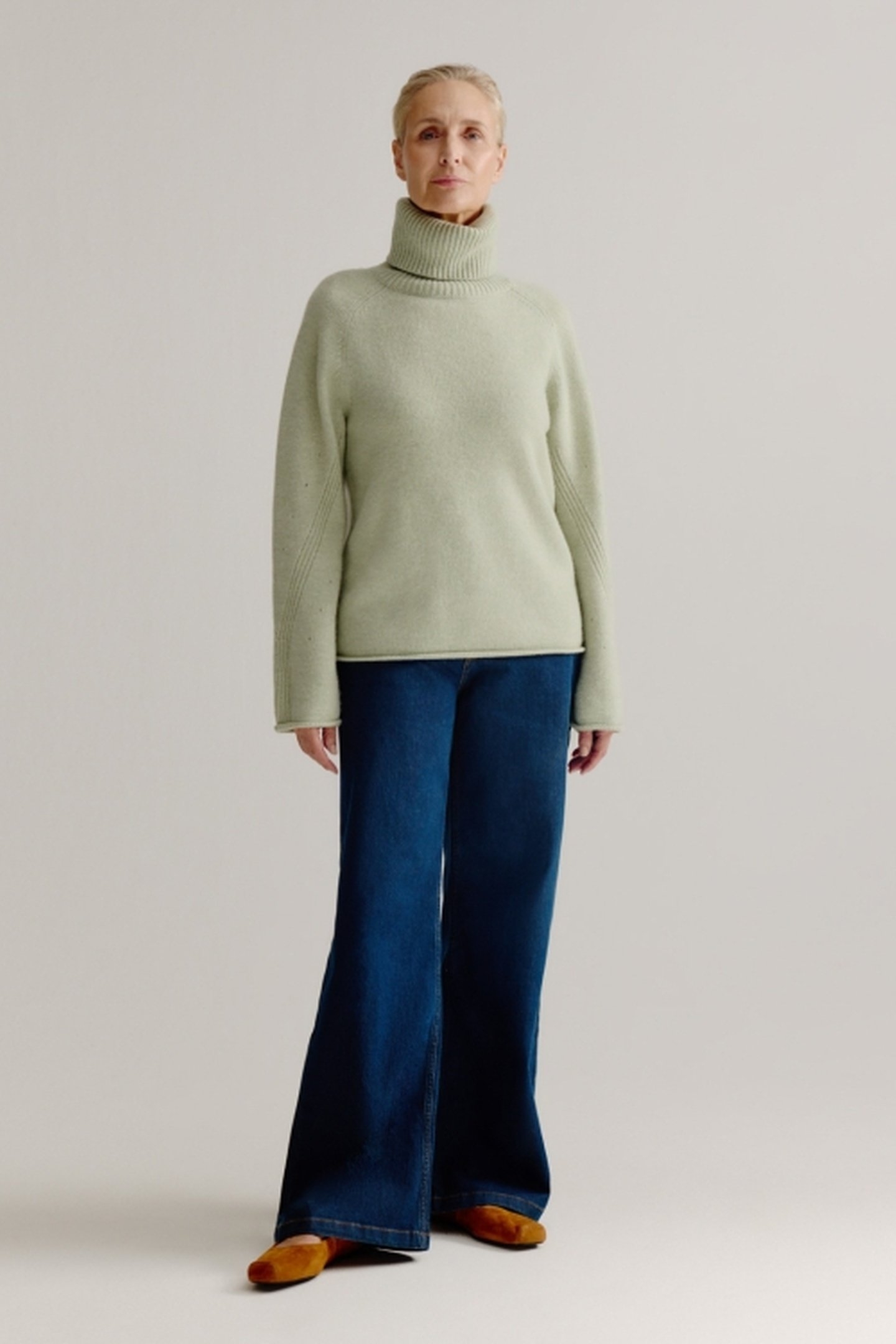 LOENA SWEATER MINT 1