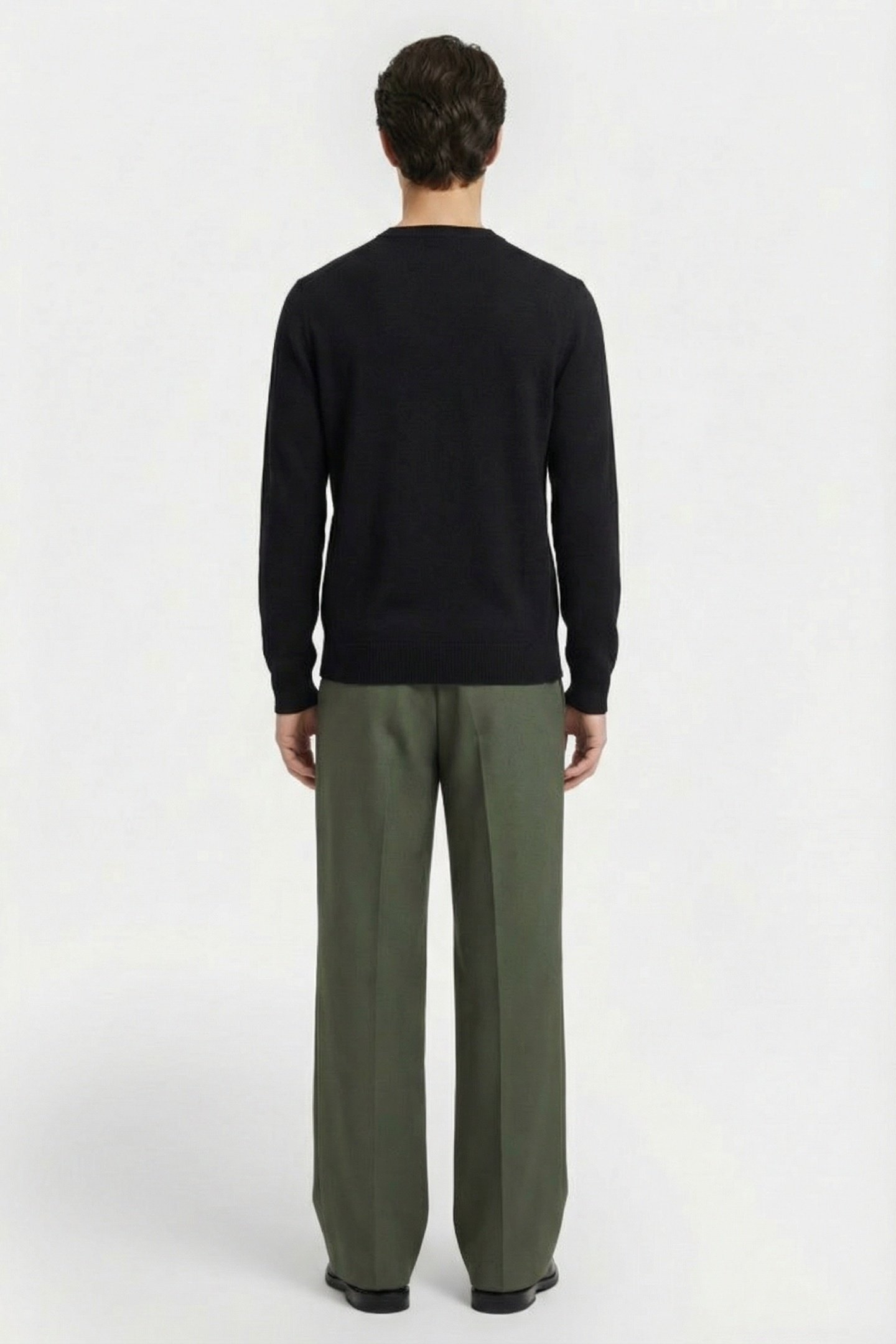 V-NECK SWEATER BLACK 2