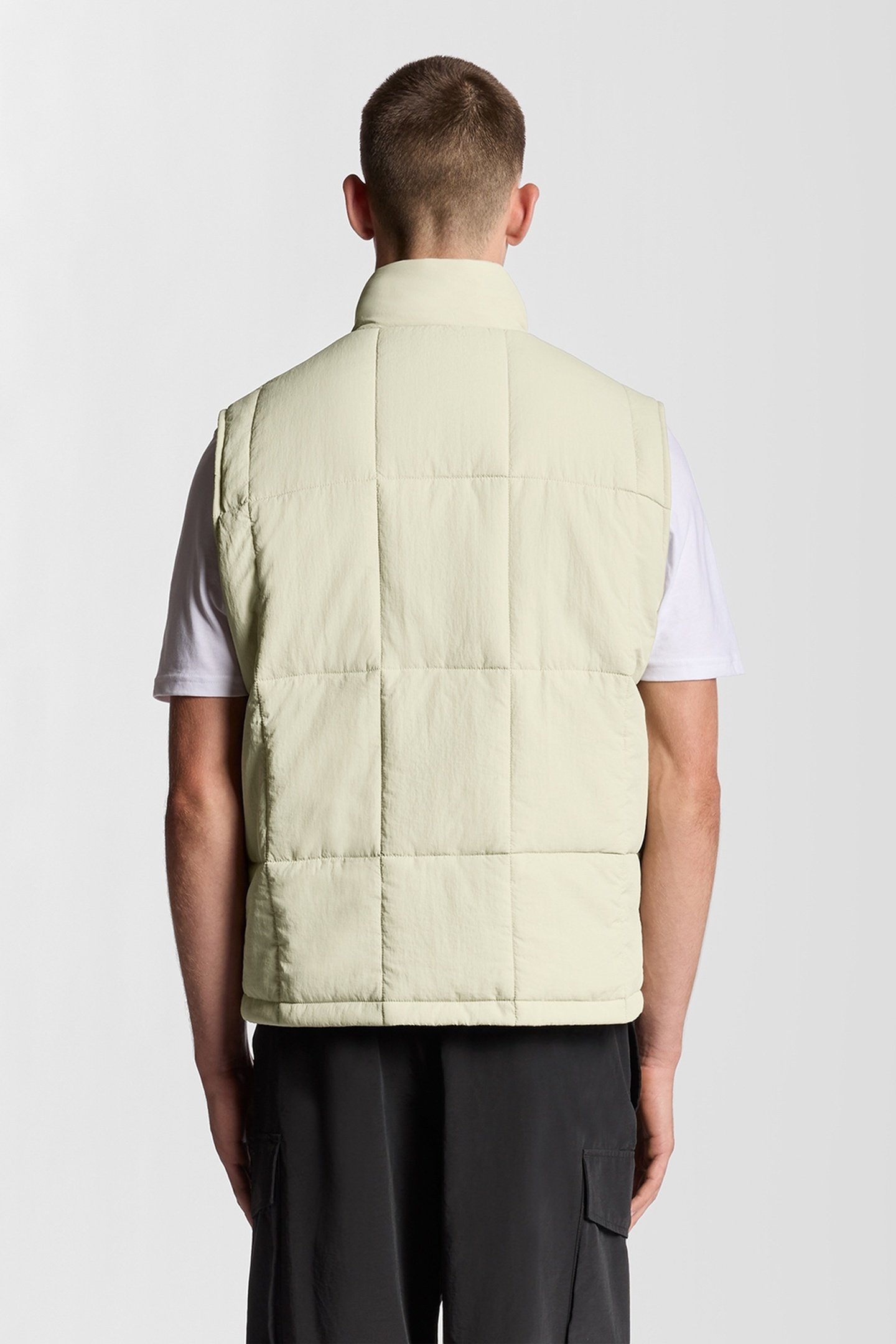 QUILTED SHELL GILET GREY TAUPE 2