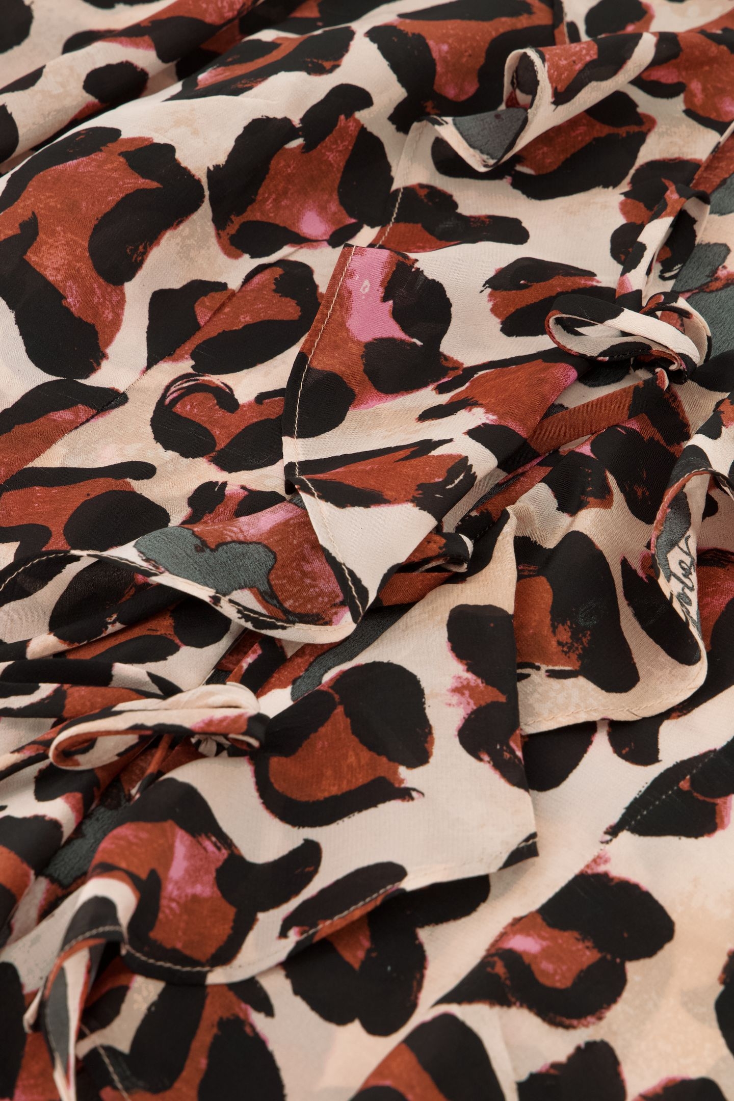 BRITNEY BLOUSE NOUGAT/BLACK 5