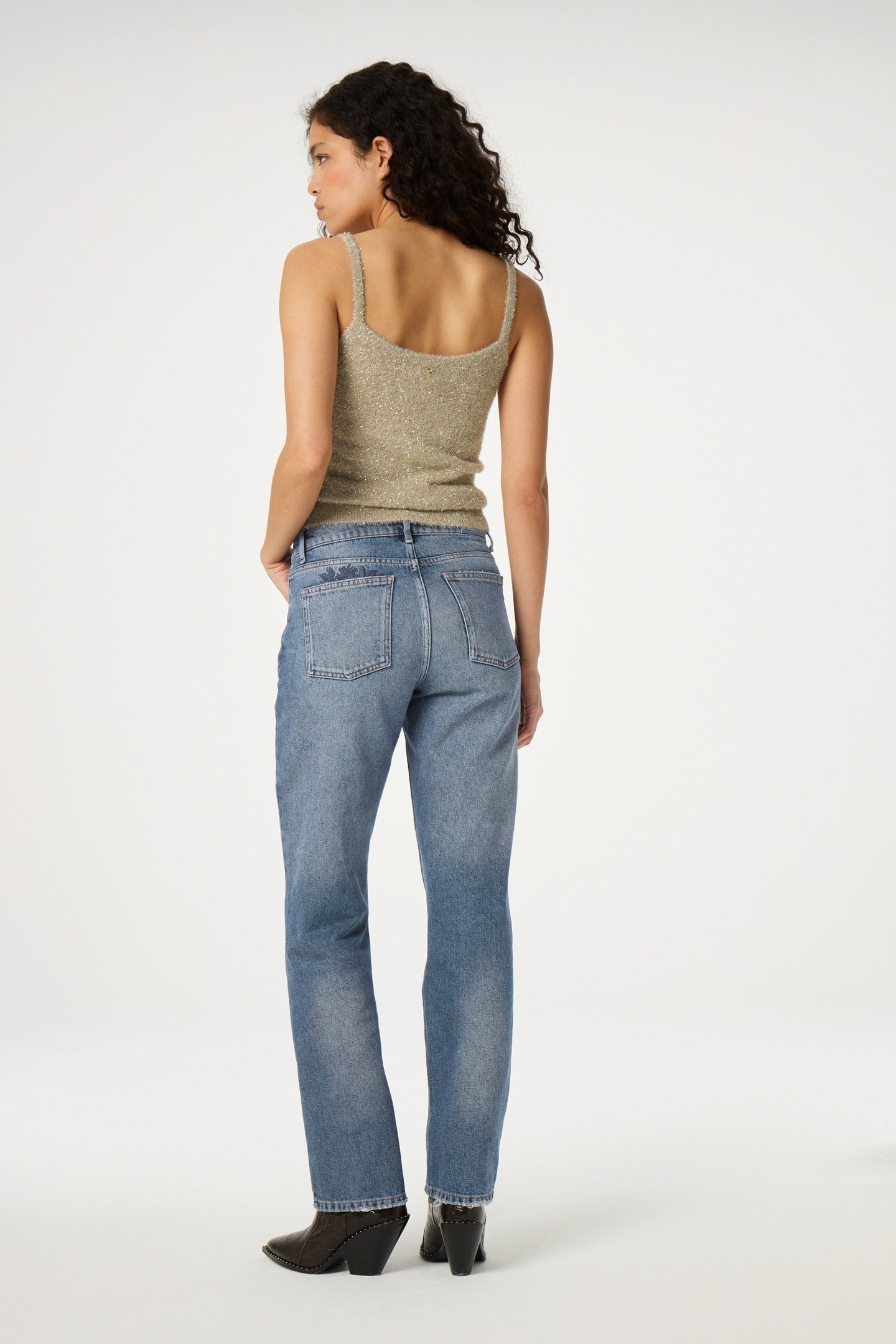 KATE TOP CAMEL CLUB 3