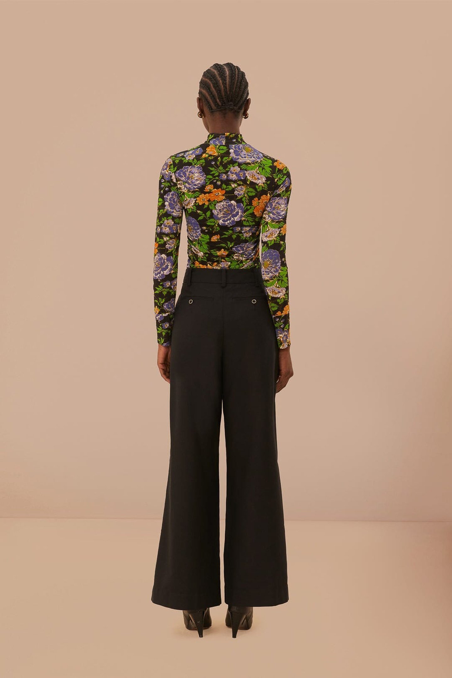 BLACK HIGHT WAISTED PANTS 2