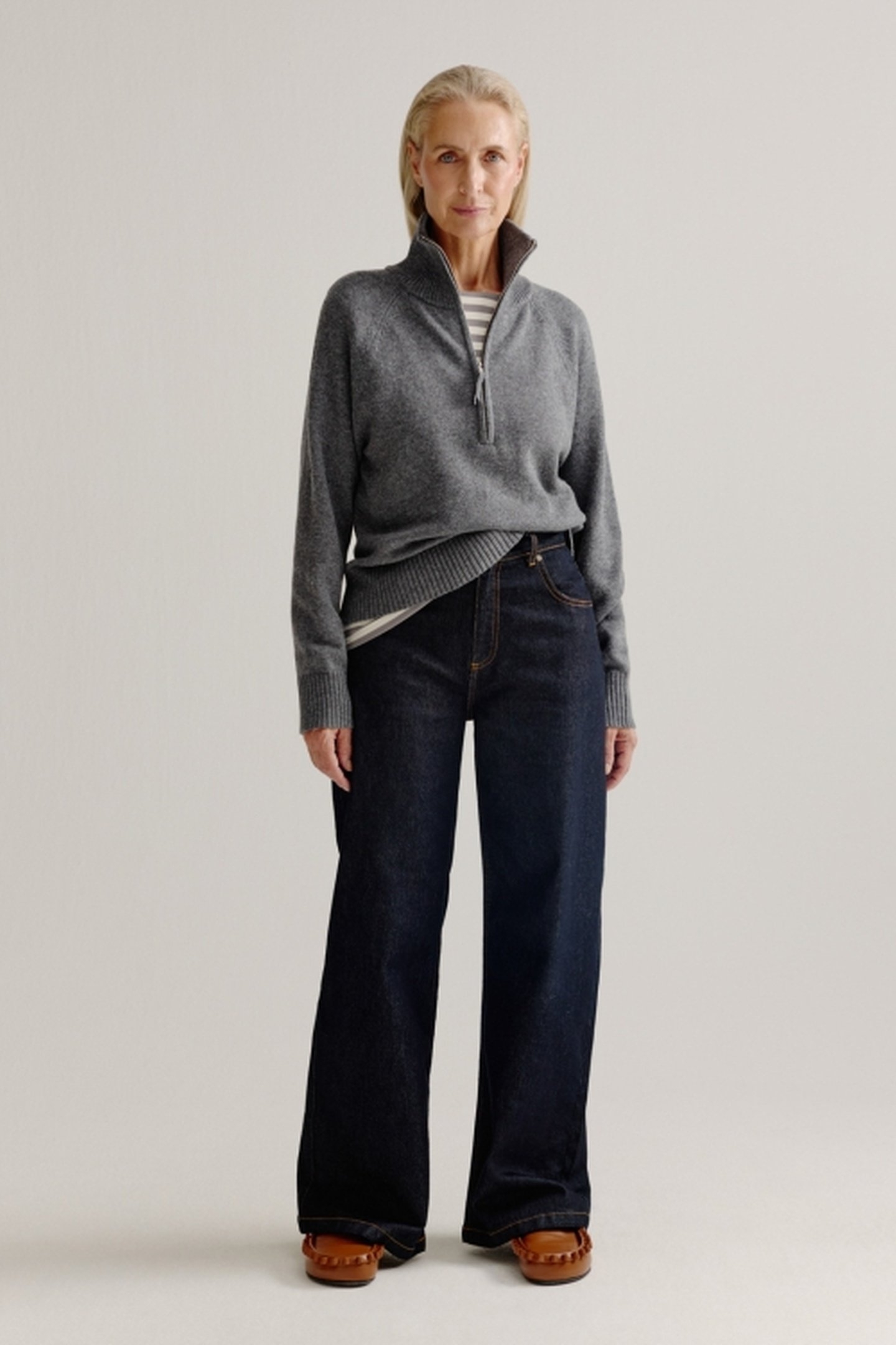 LINDE SWEATER ANTHRACITE 1