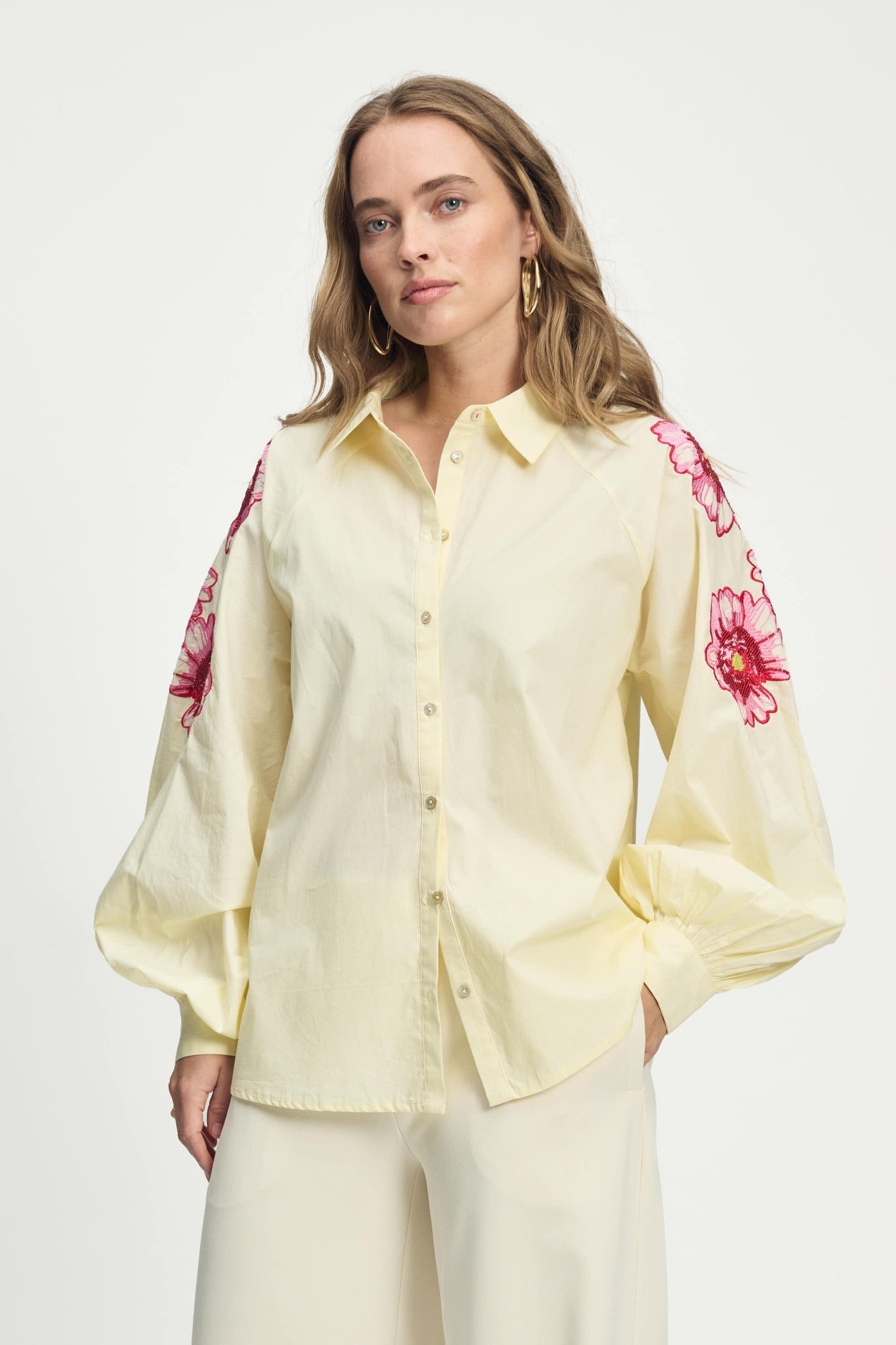 BLOUSE - LEXI BOUQUET CREAM WHITE 1