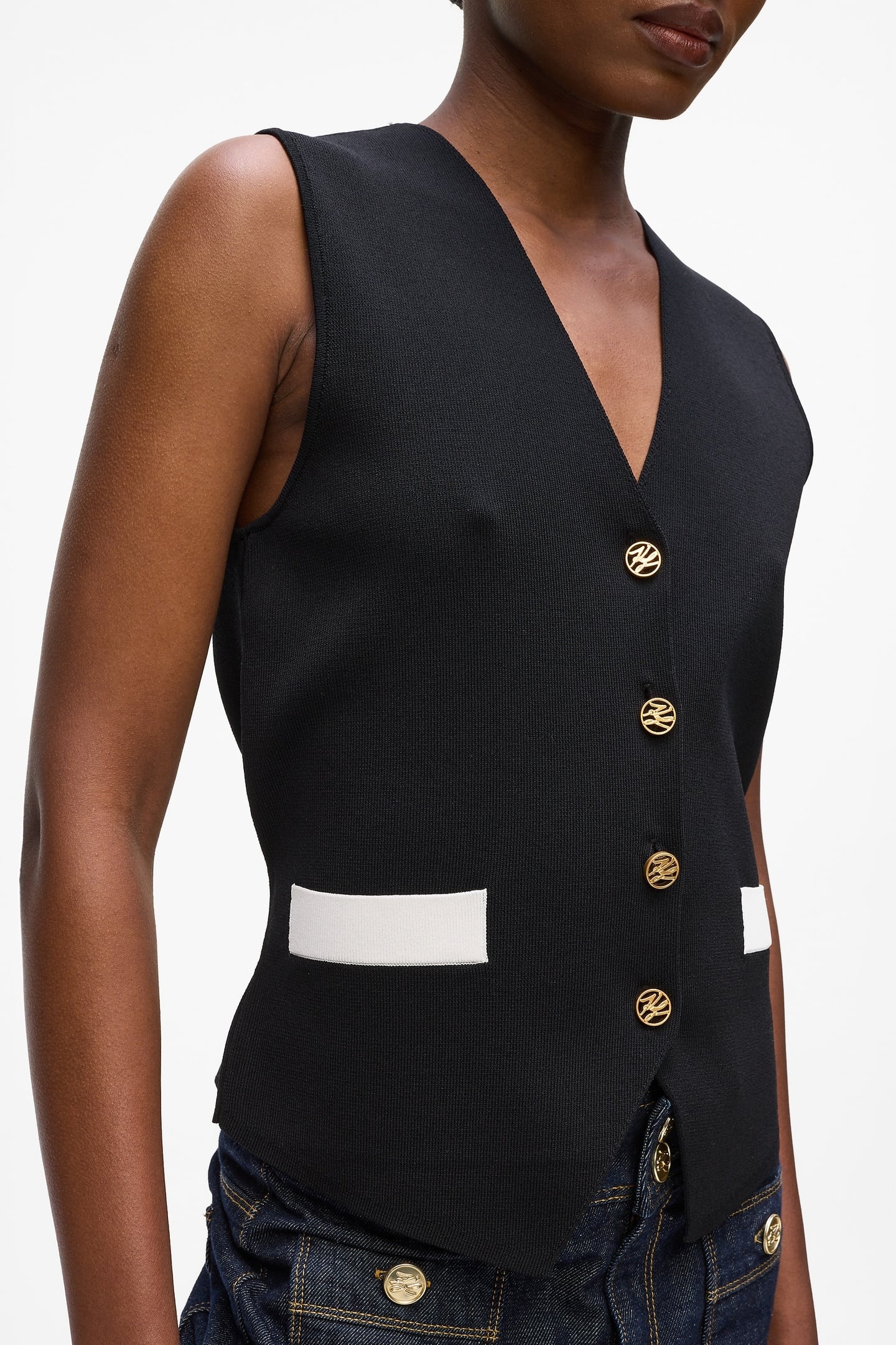 BLACK KNIT WAISTCOAT 2
