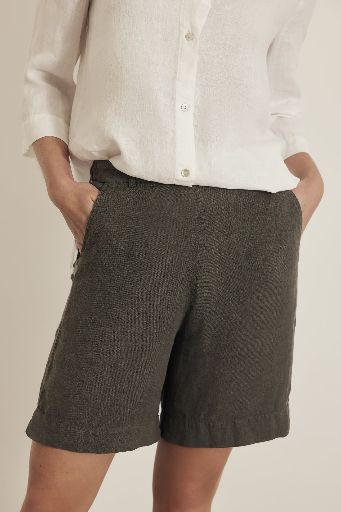 KARMEN SHORTS GRAPHITE 1