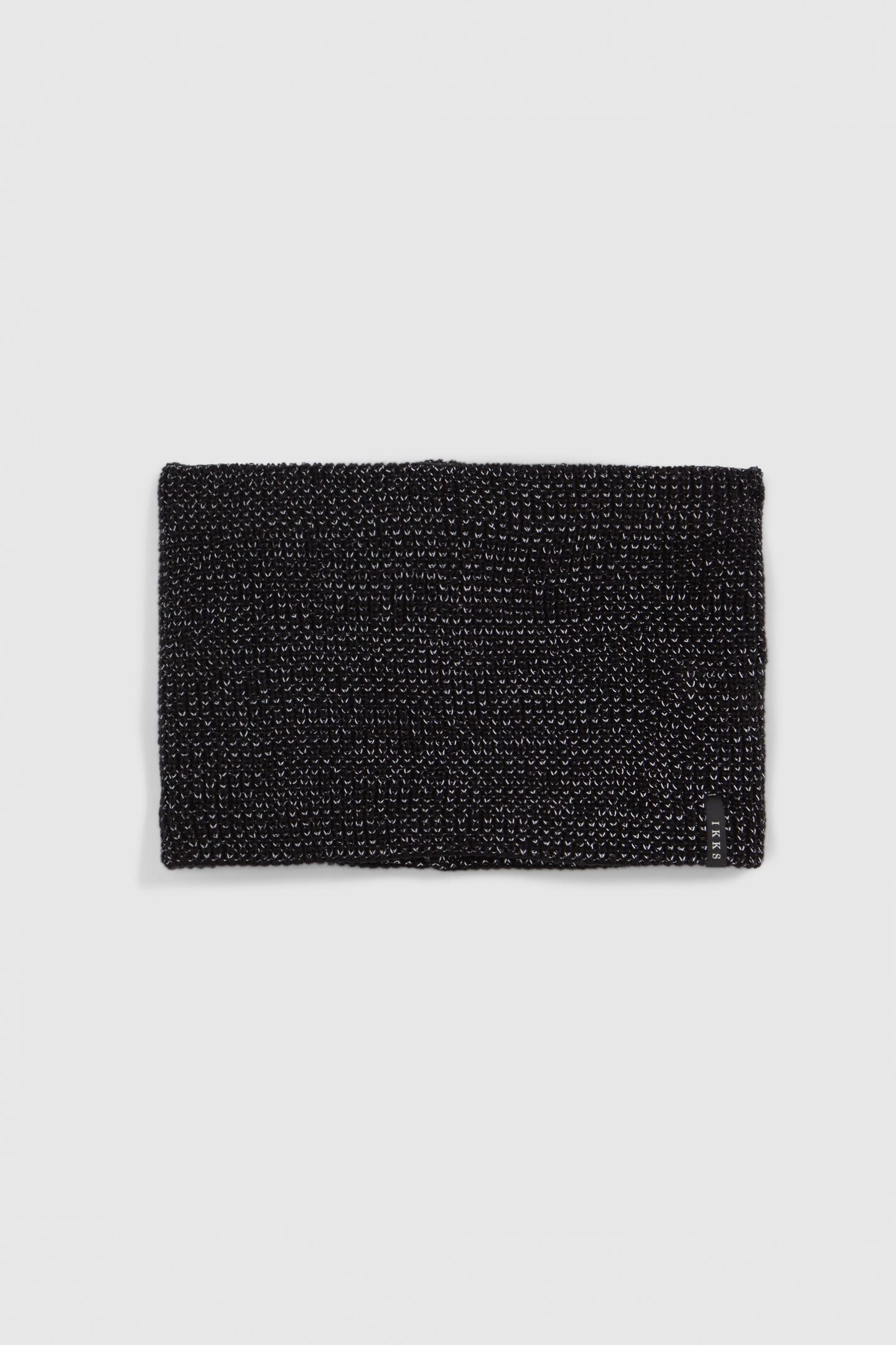REFLECTIVE BLACK KNIT SNOOD 1