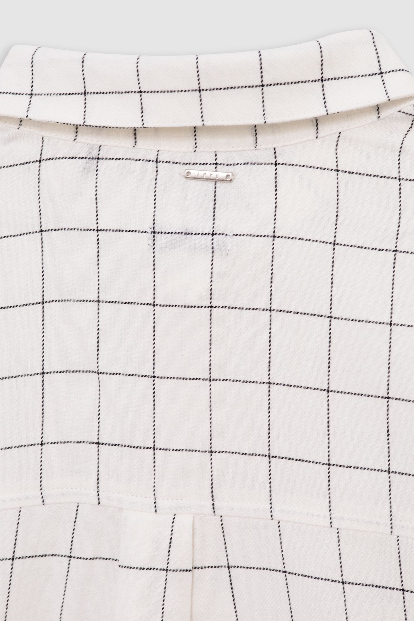 GIRL'S ECRU SHIRT WITH BLACK CHECK PATTERN 5