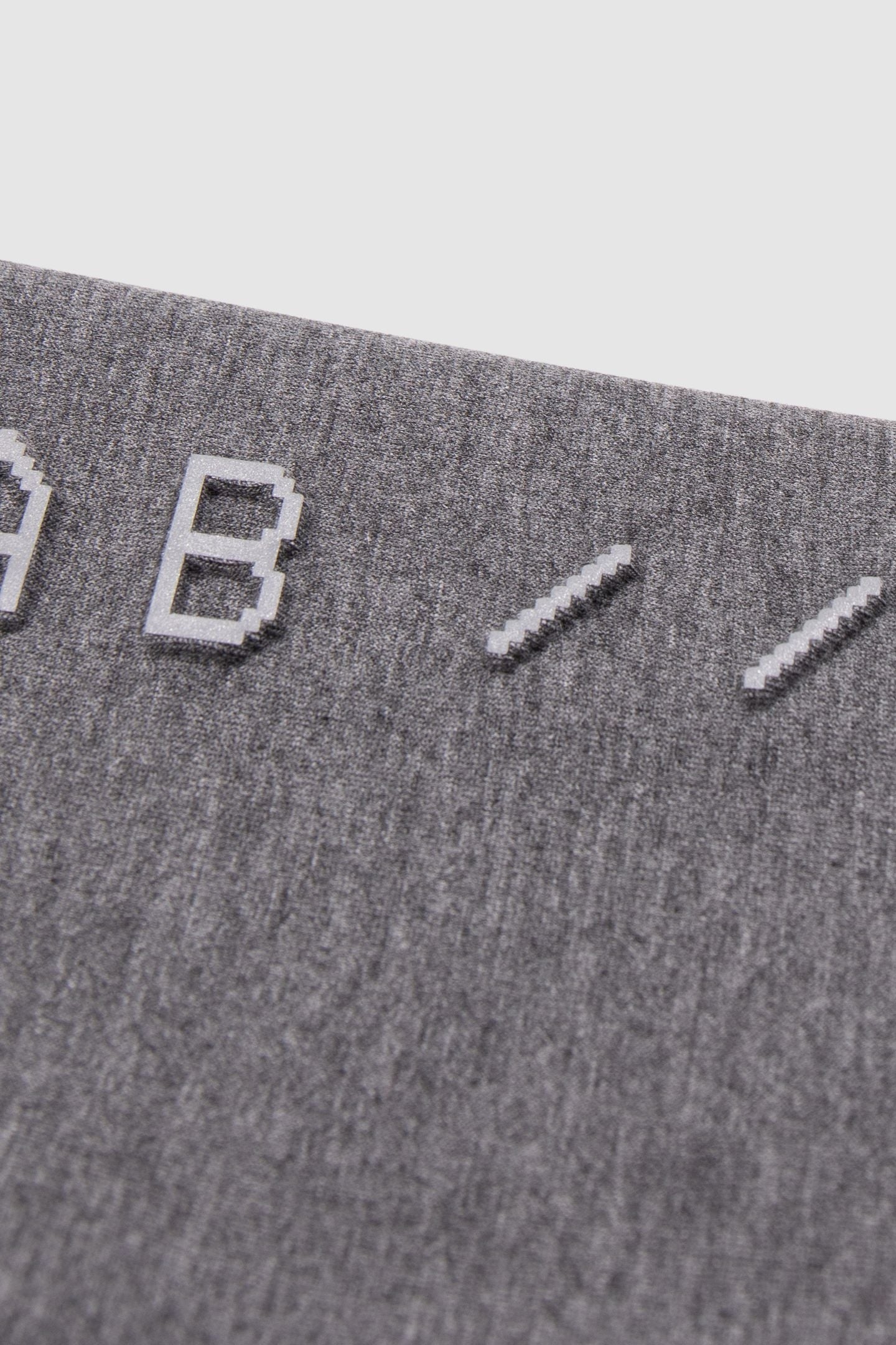 BOY'S ECRU HOODIE, REFLECTIVE SLEEVES, EMBOSSED SLOGAN 5