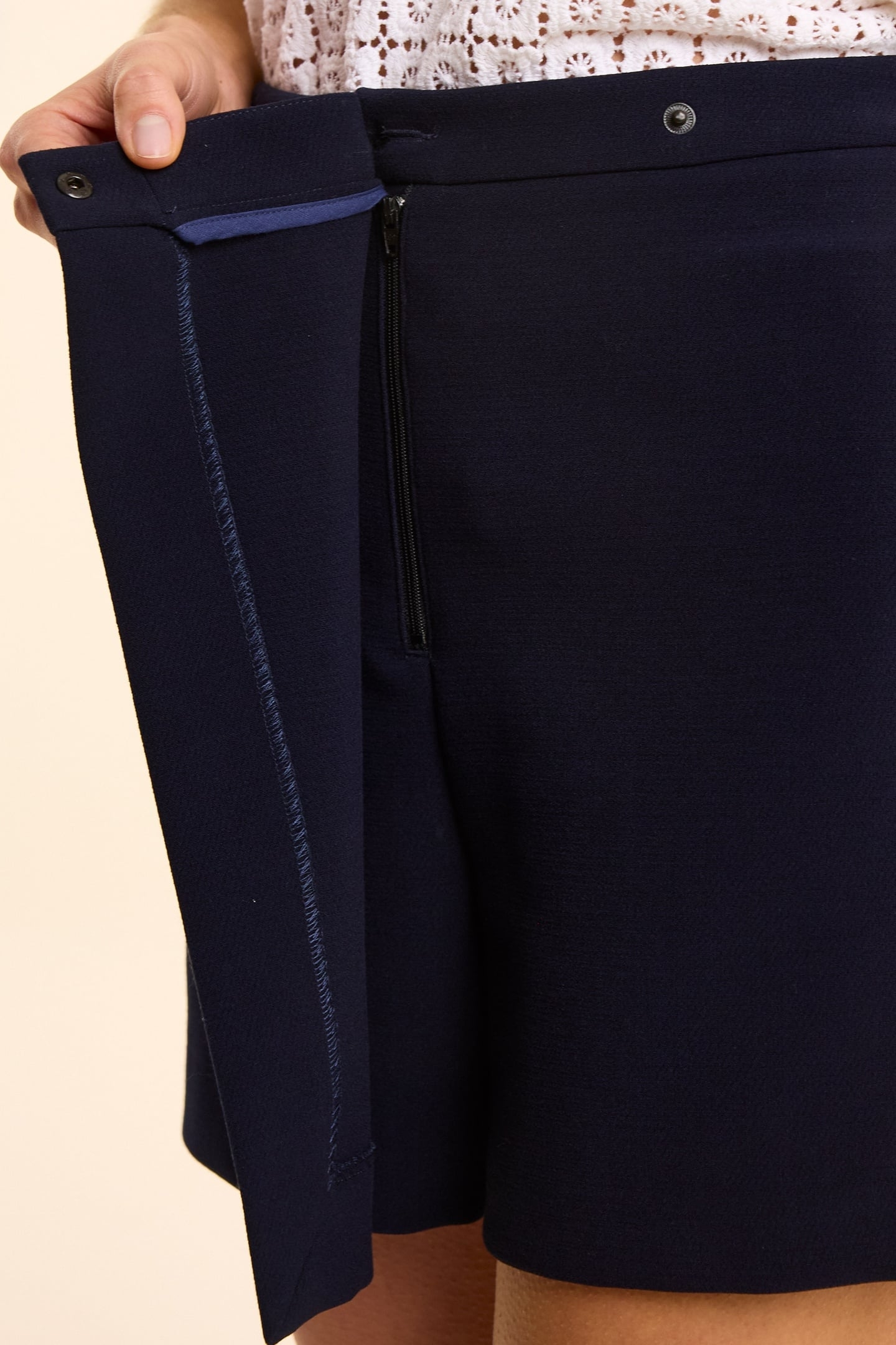 NAVY SKORT WITH STRIPED SATIN SIDE BANDS MARINE 7