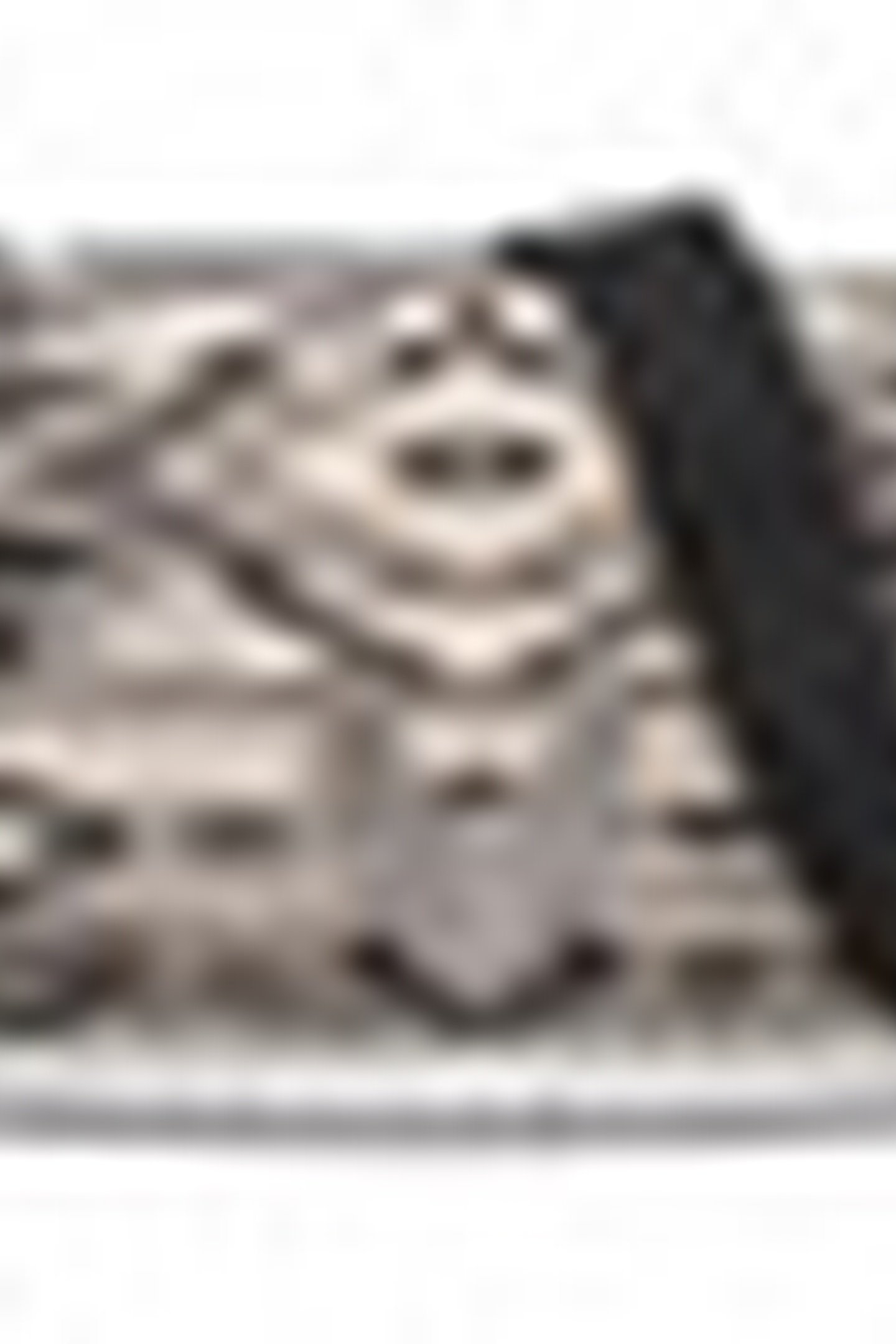 THE 111 LUCEA BLACK JACQUARD IKAT 2