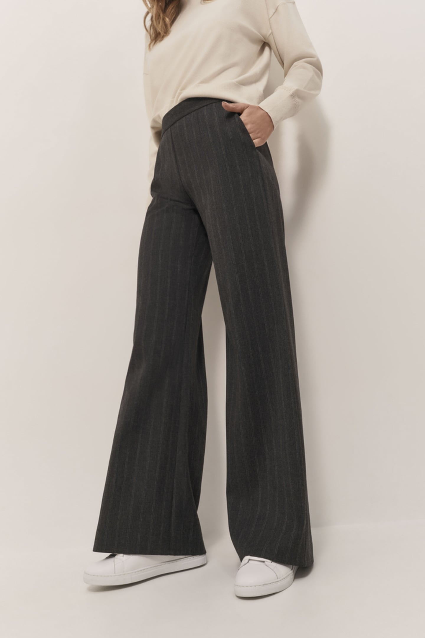 PETRO - ANTHRACITE FLARED TROUSERS WITH STRIPE PATTERN 2