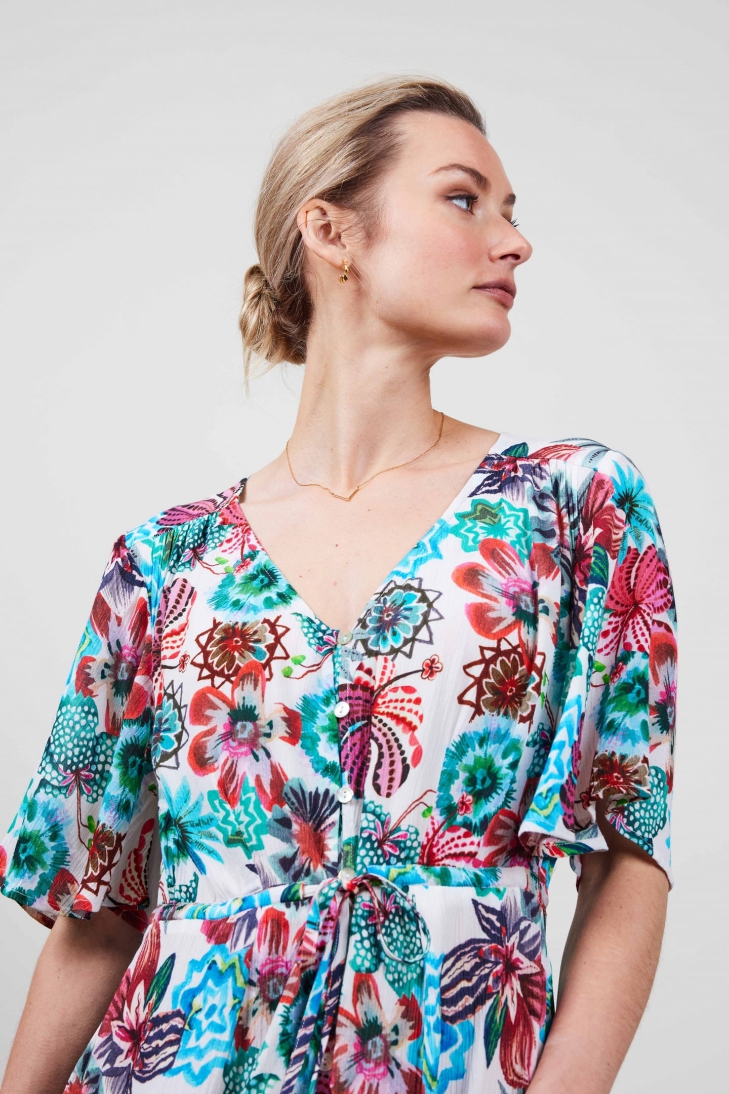 DRESS JAZZY IN OFFWHITE WITH FLORAL MEDLEY 6