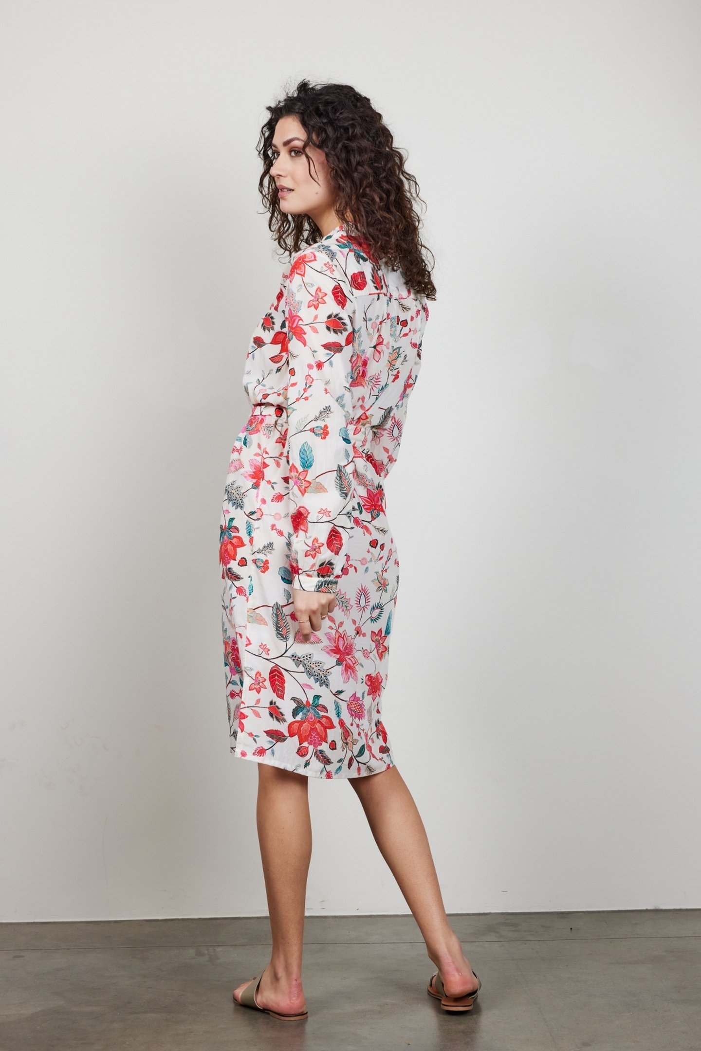 TUNIC PRECIOUS IN OFFWHITE WITH INDIAN FLOWER PRINT 6