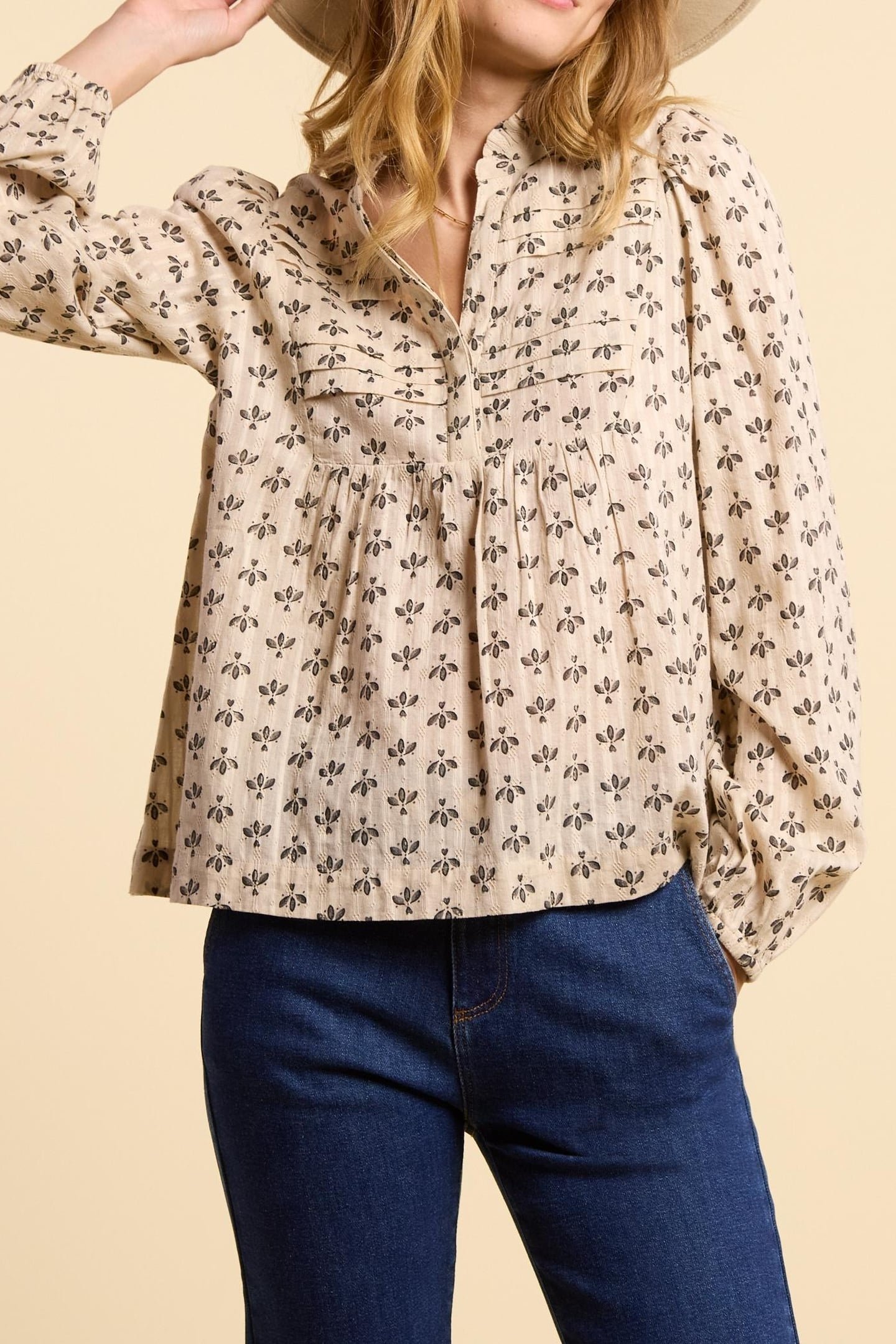 OFF-WHITE BLOUSE WITH BLACK PETAL PRINT OFF-WHITE 1