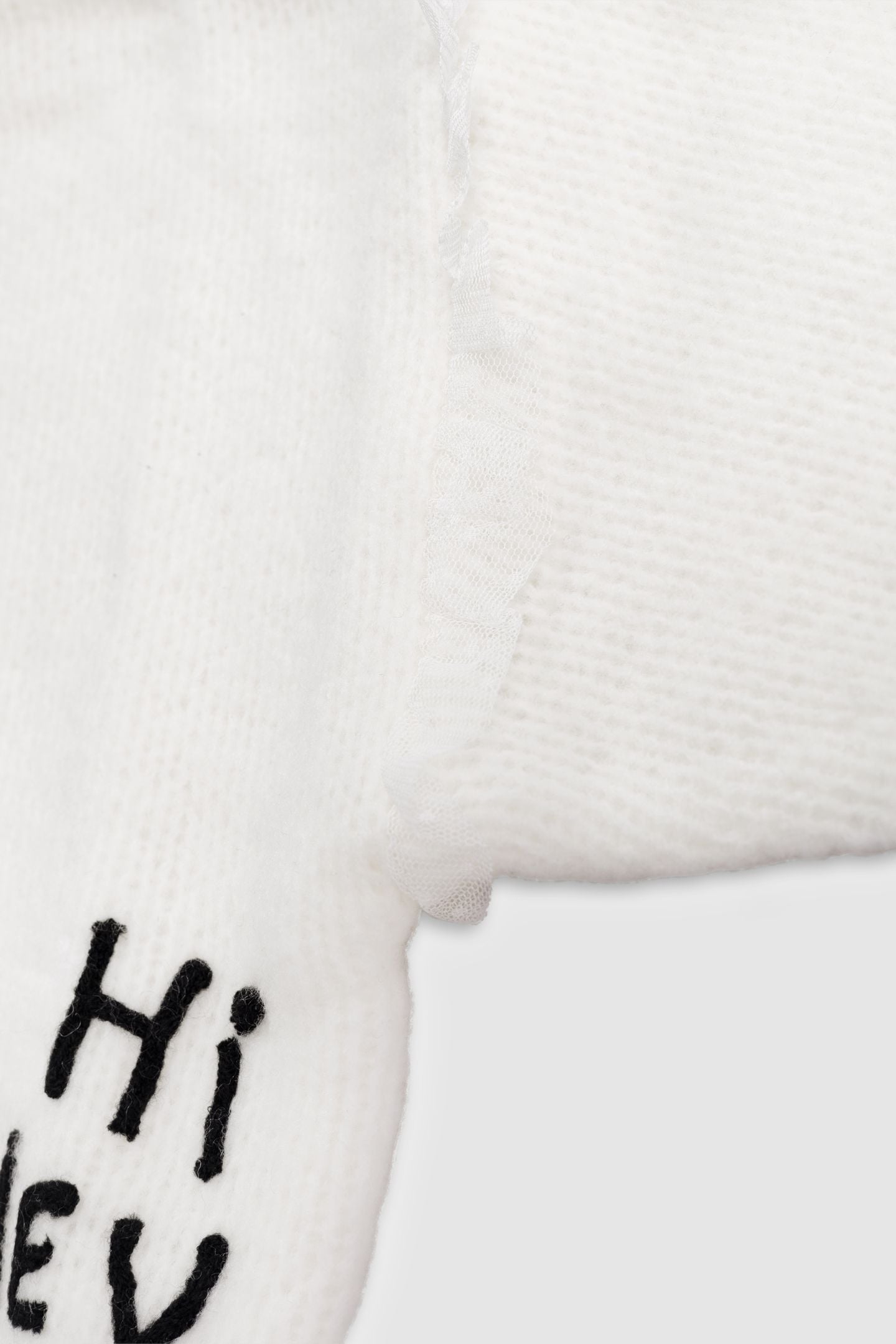 GIRL'S ECRU KNITTED SWEATER WITH EMBROIDERED MESSAGE 5