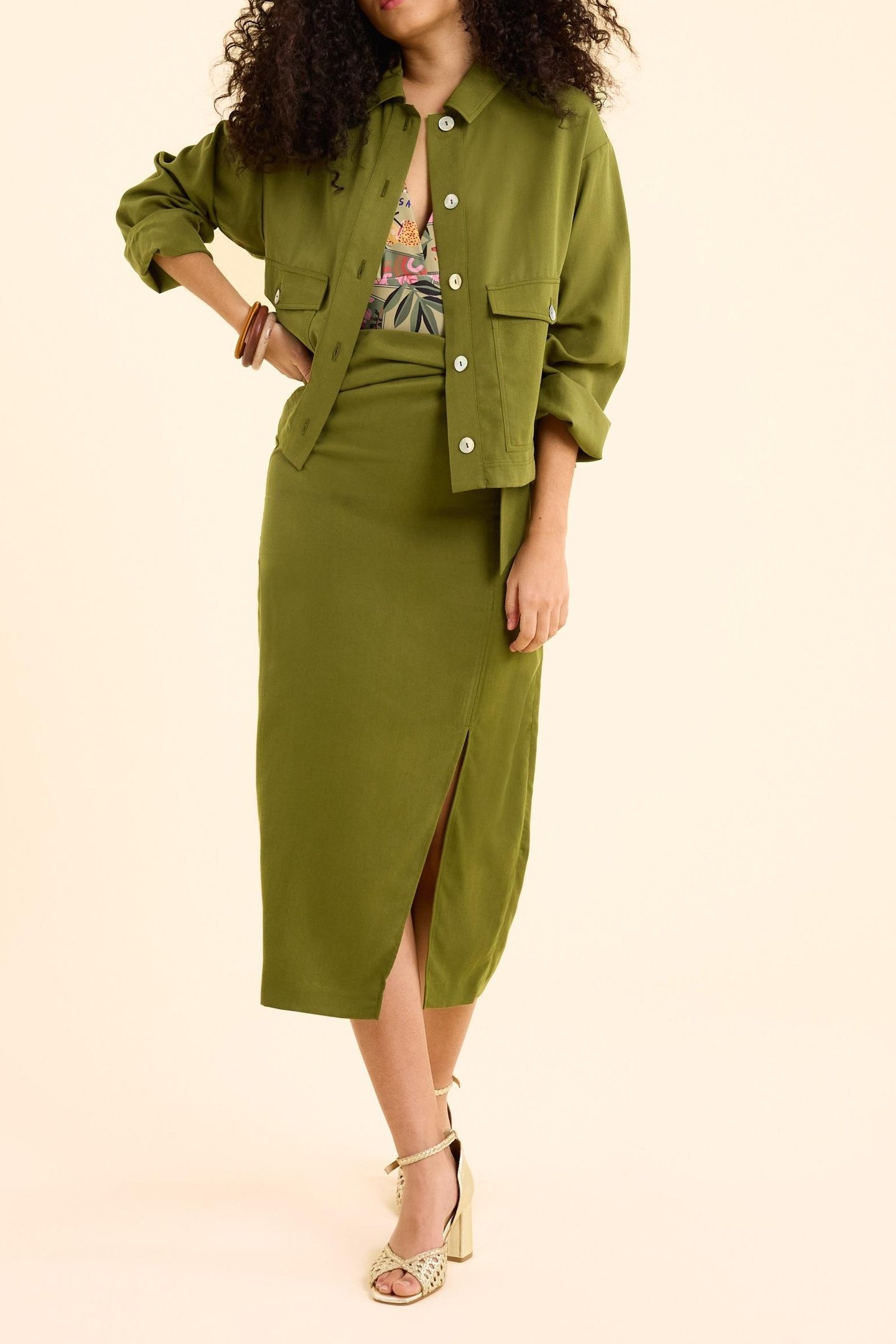 FLUID KHAKI JACKET WITH BUTTONED POCKETS KHAKI 2