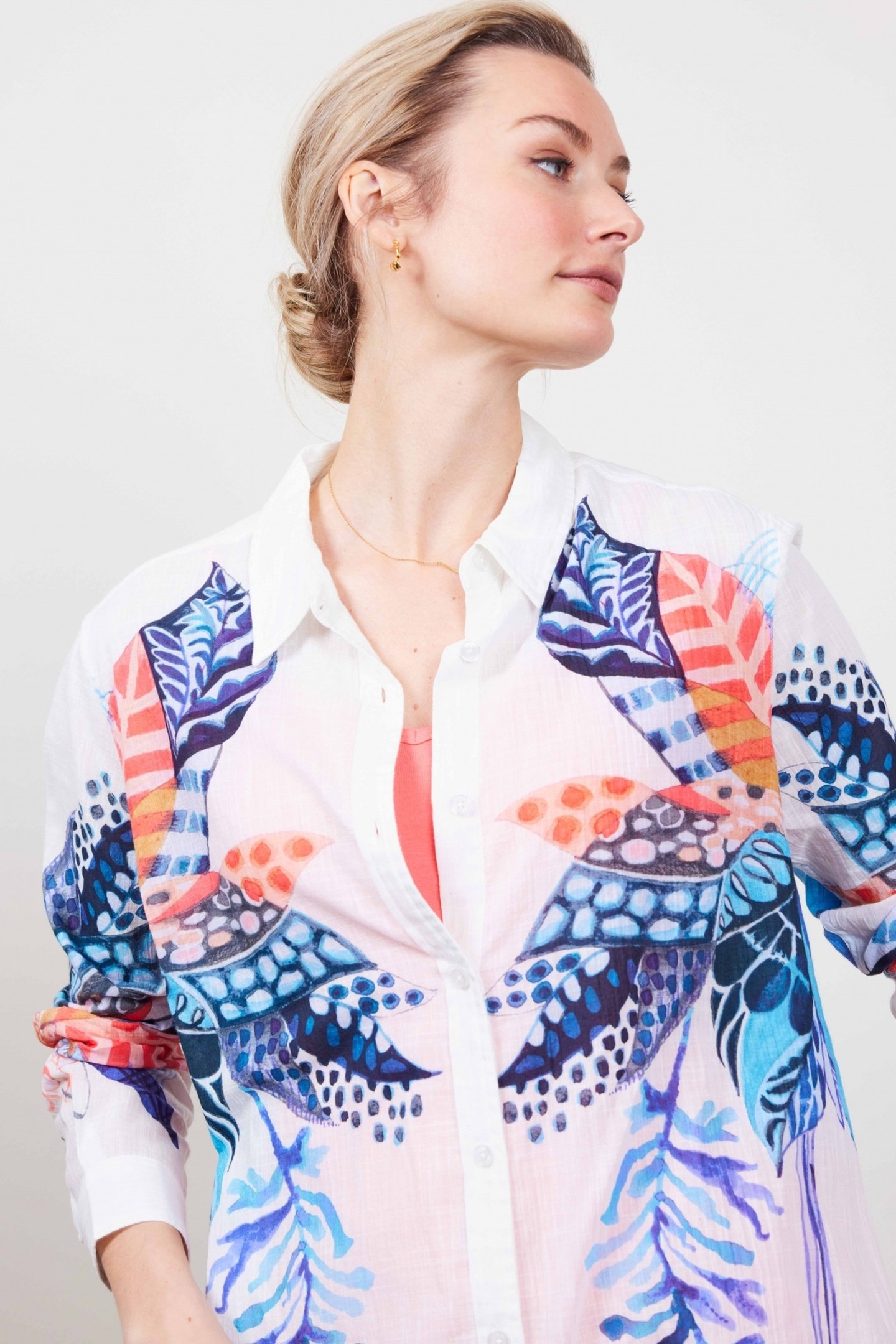 BIG BLOUSE PANEL IN WHITE WITH AZUR FUSION PANEL 1