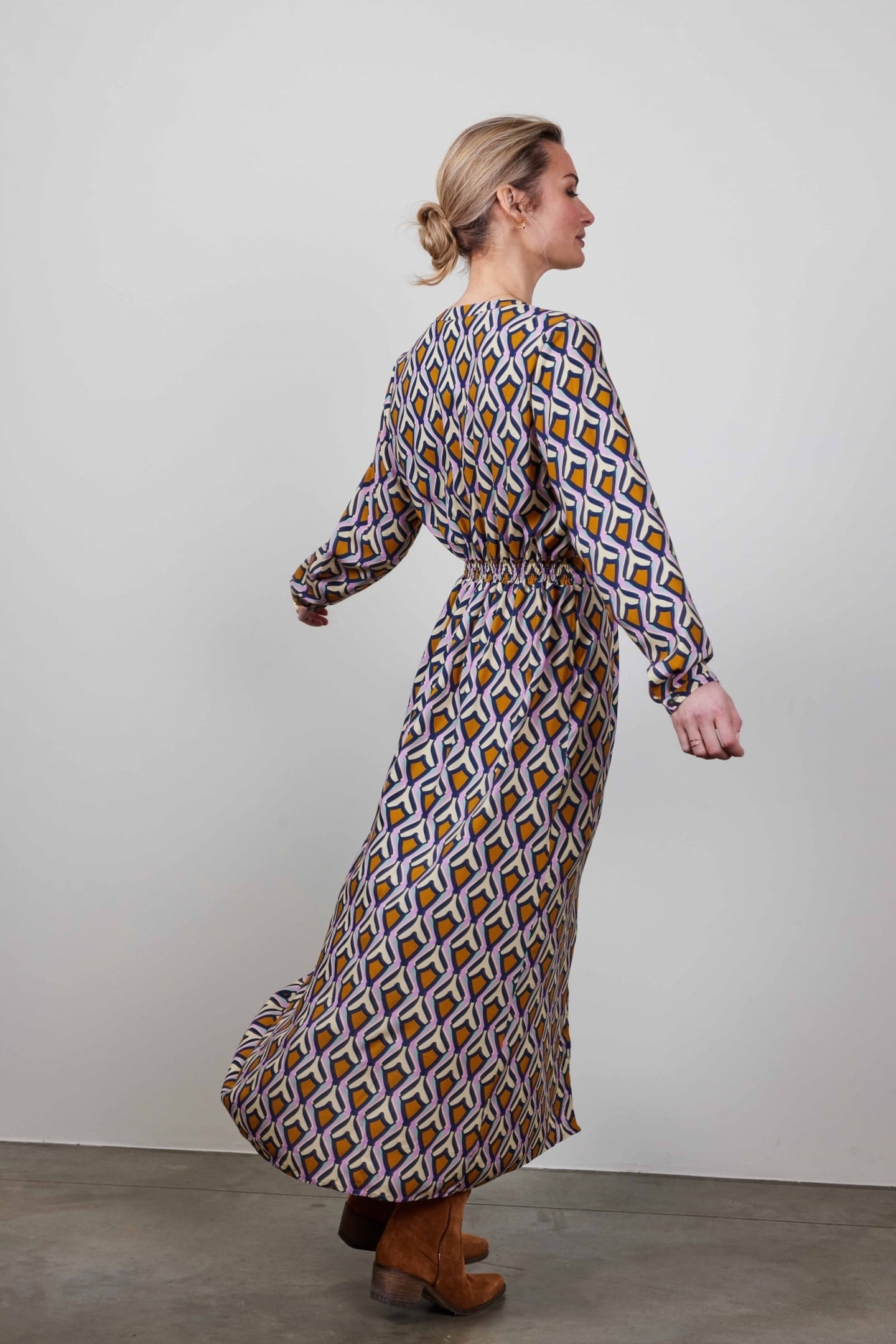 DRESS JOYFUL IN OFFWHITE WITH COSMIC DREAMS PRINT 4