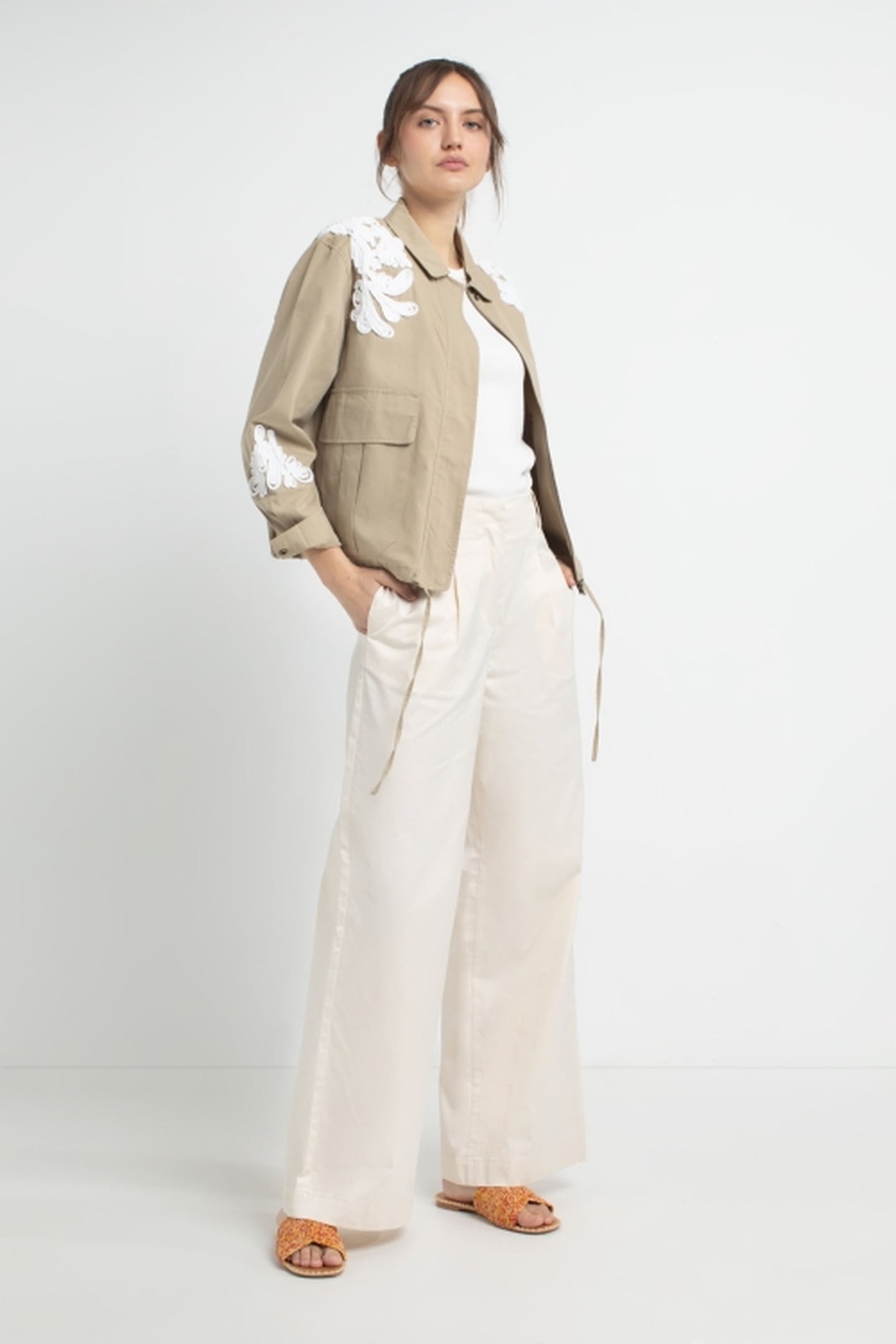 JEANNETTE JACKET LIGHT OLIVE 2