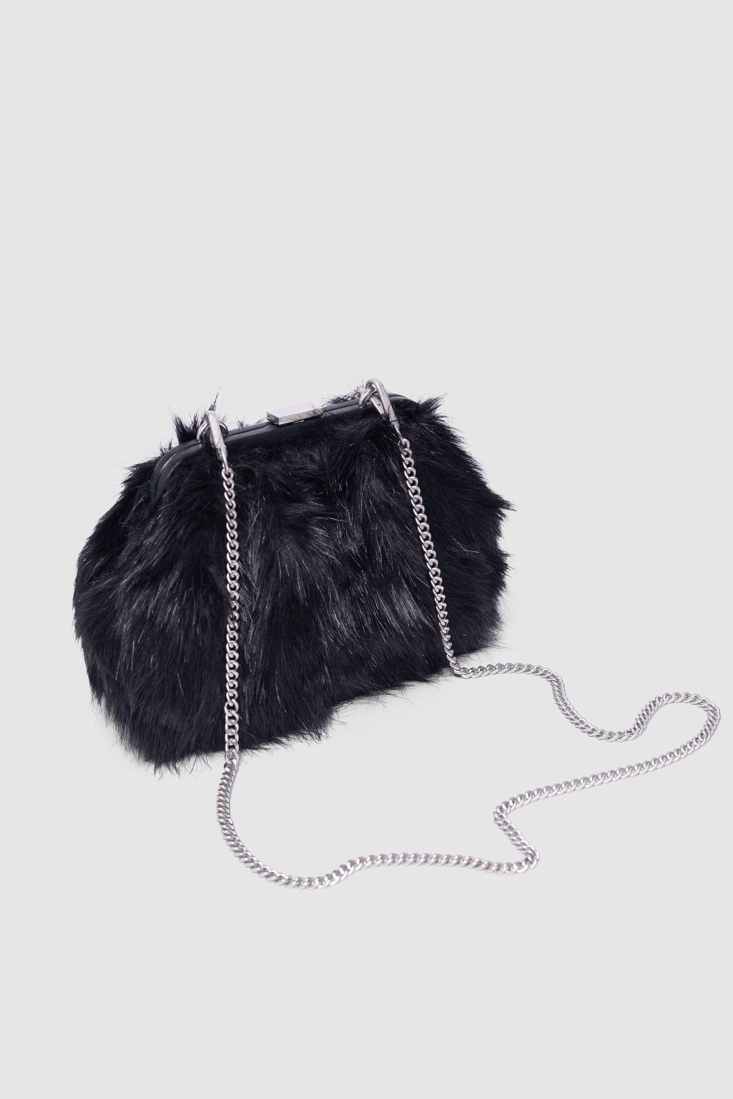 BLACK CLUTCH BAG WITH REMOVABLE HANDLE 2