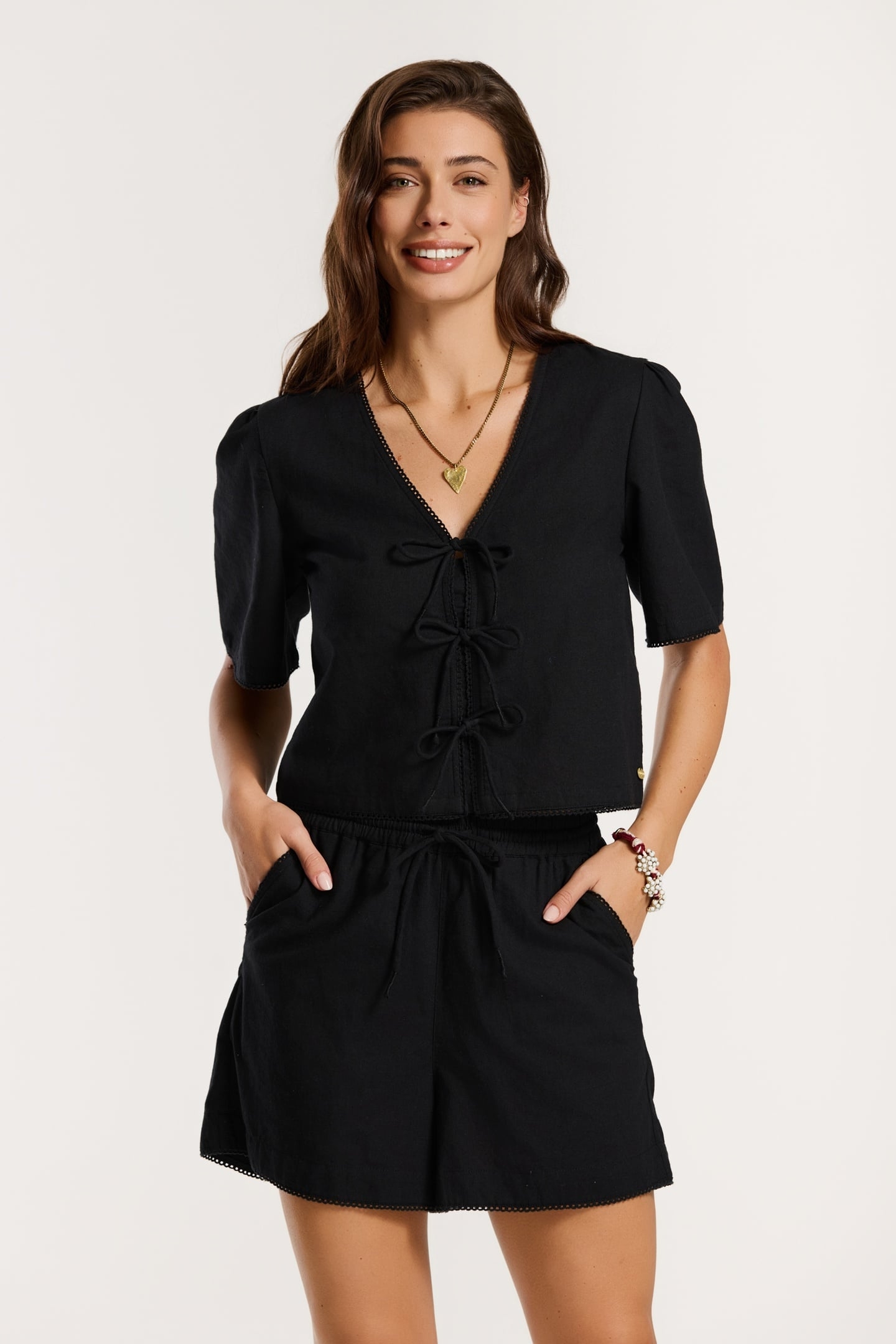 MISHA SHORTS BLACK 5