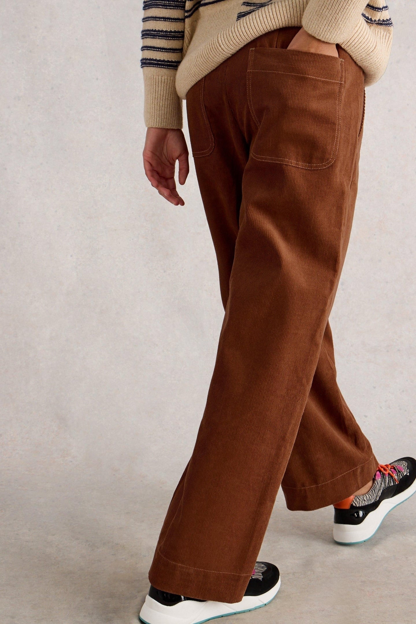 CLARA CORD WIDE LEG TROUSER DARK TAN 3