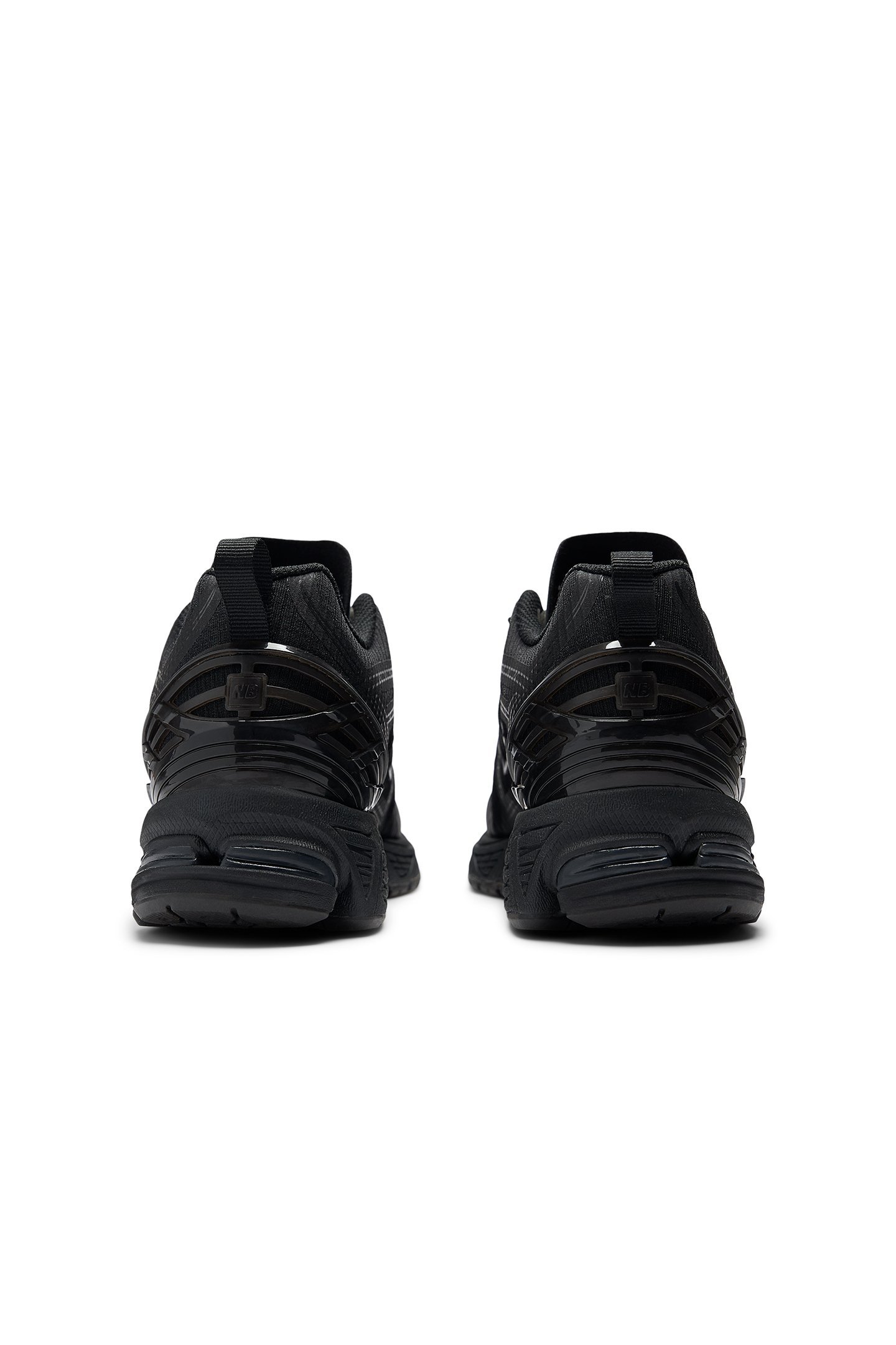 UNISEX 1906R BLACK 5