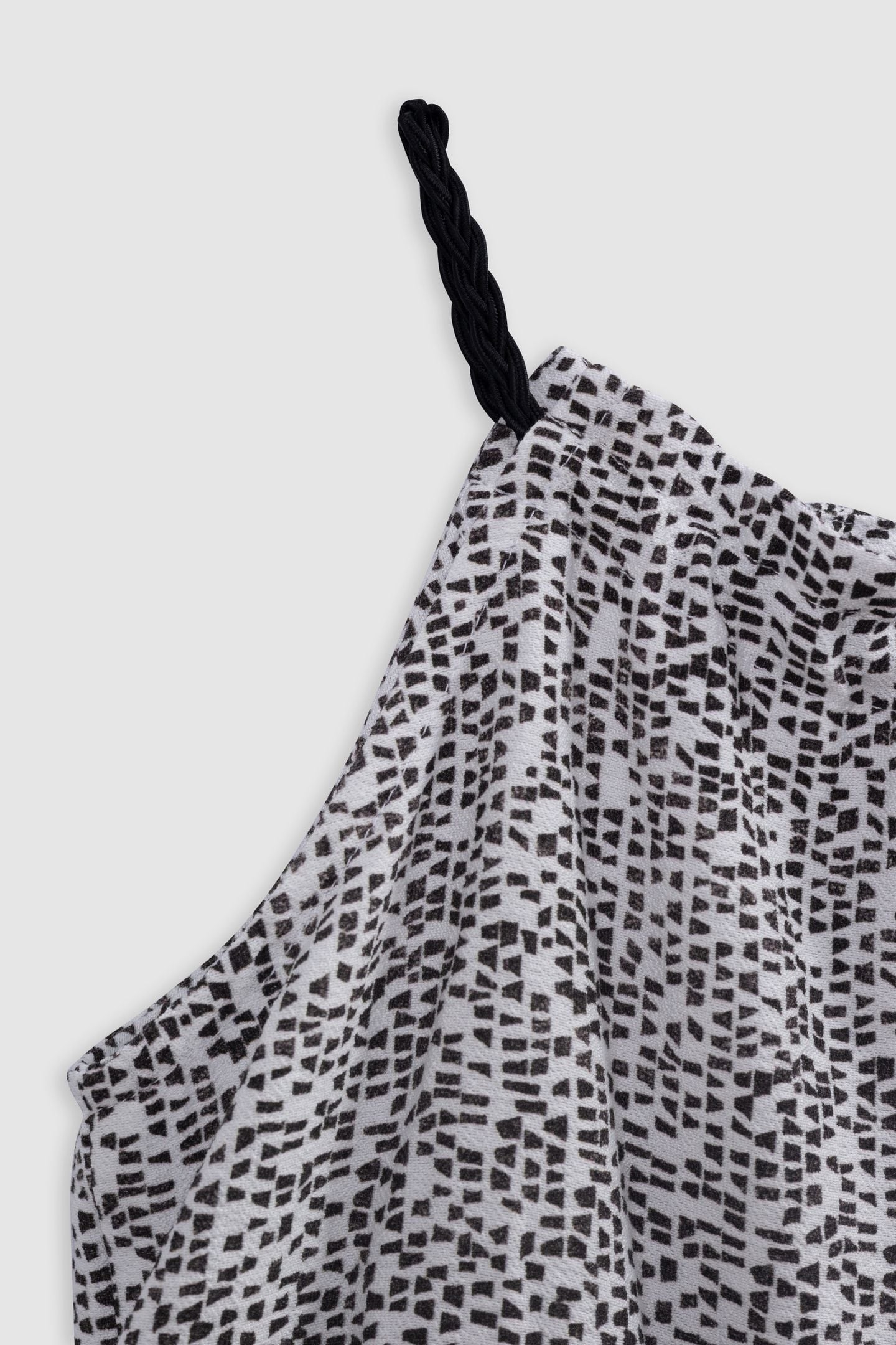 BLACK GRAPHIC PRINT MAXI DRESS 5