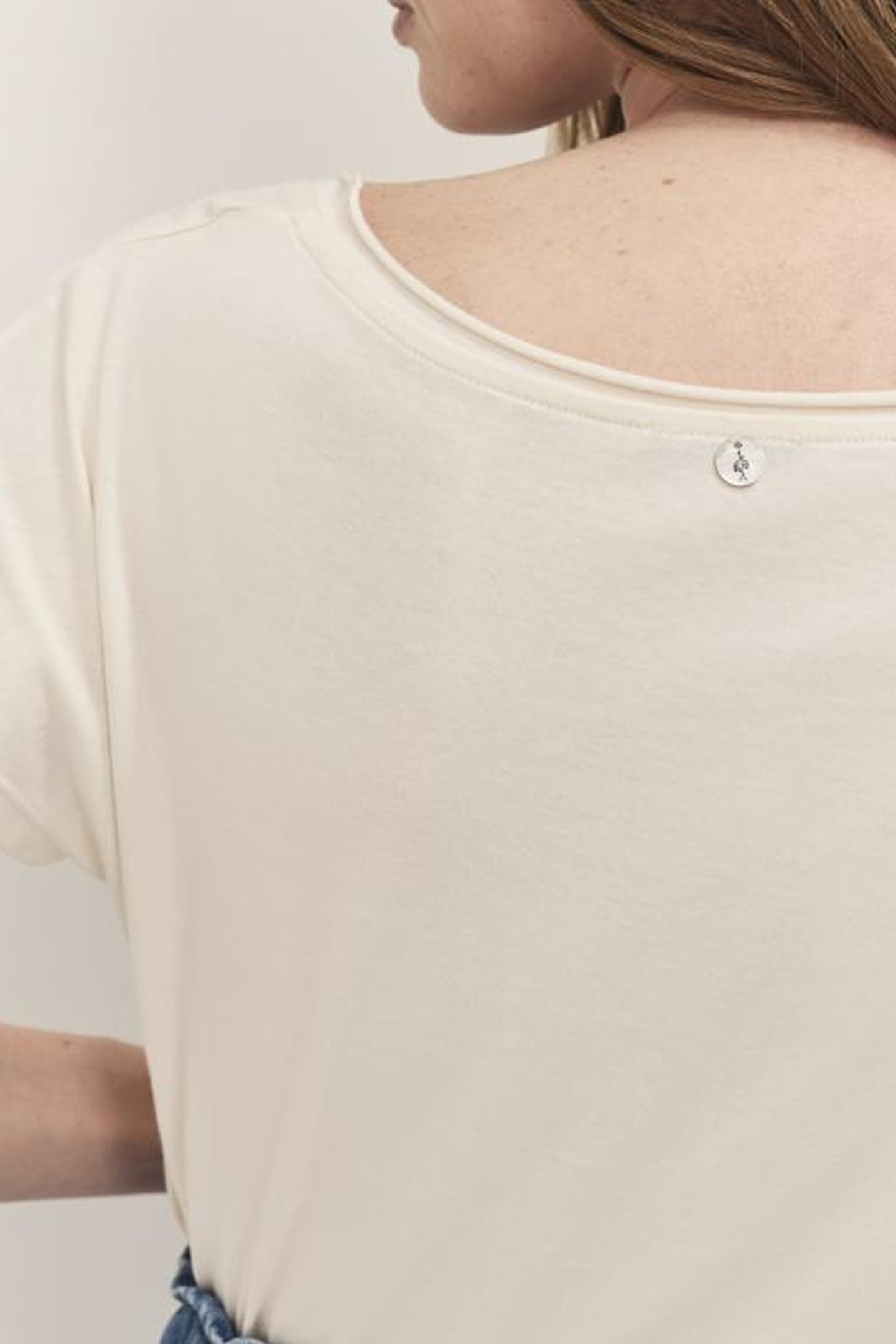 MALIA - ECRU VISUAL DANCERS COPPER FOIL T-SHIRT 5