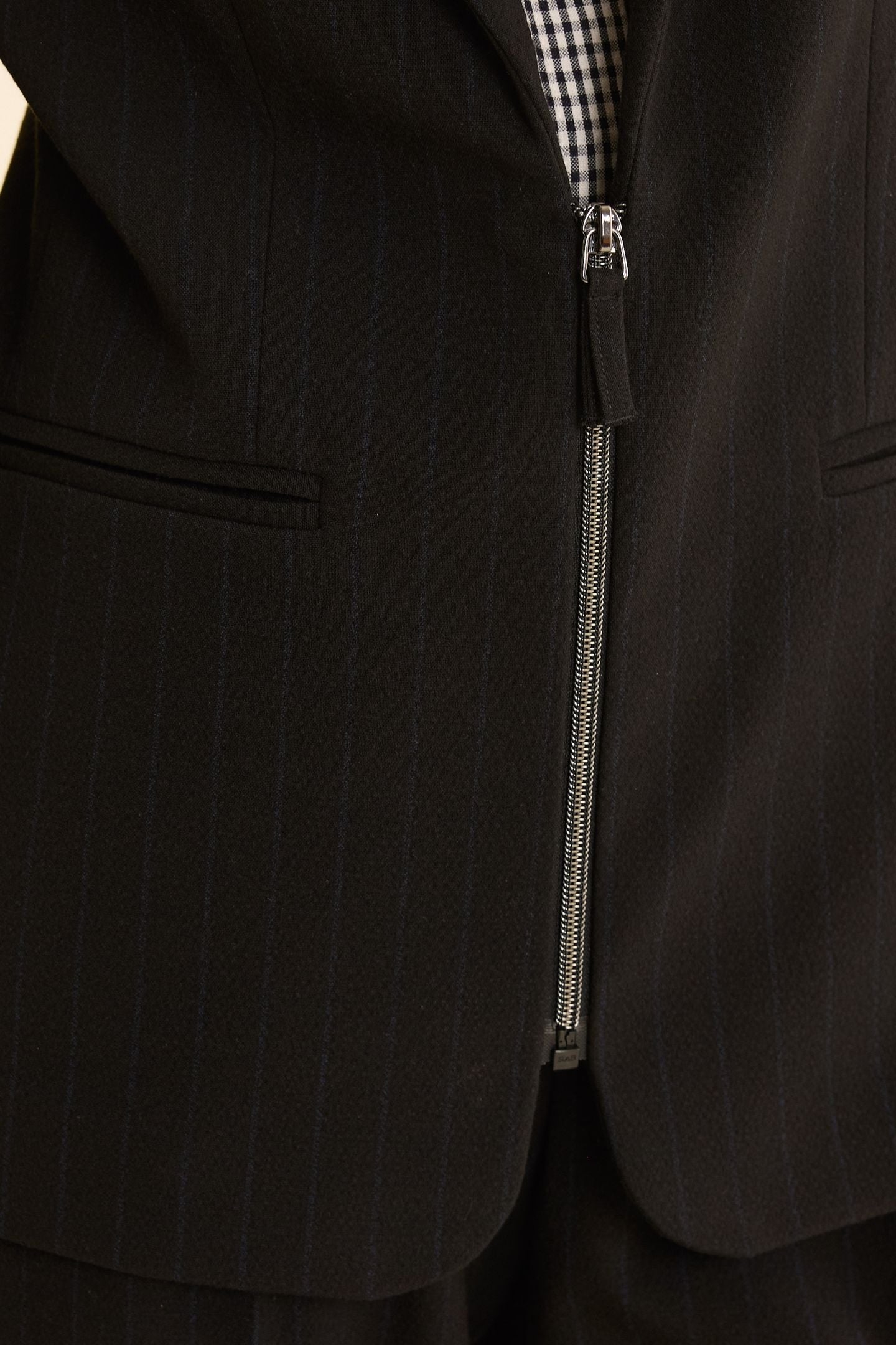 BLACK SUIT JACKET WITH BLUE PINSTRIPES BLACK 4