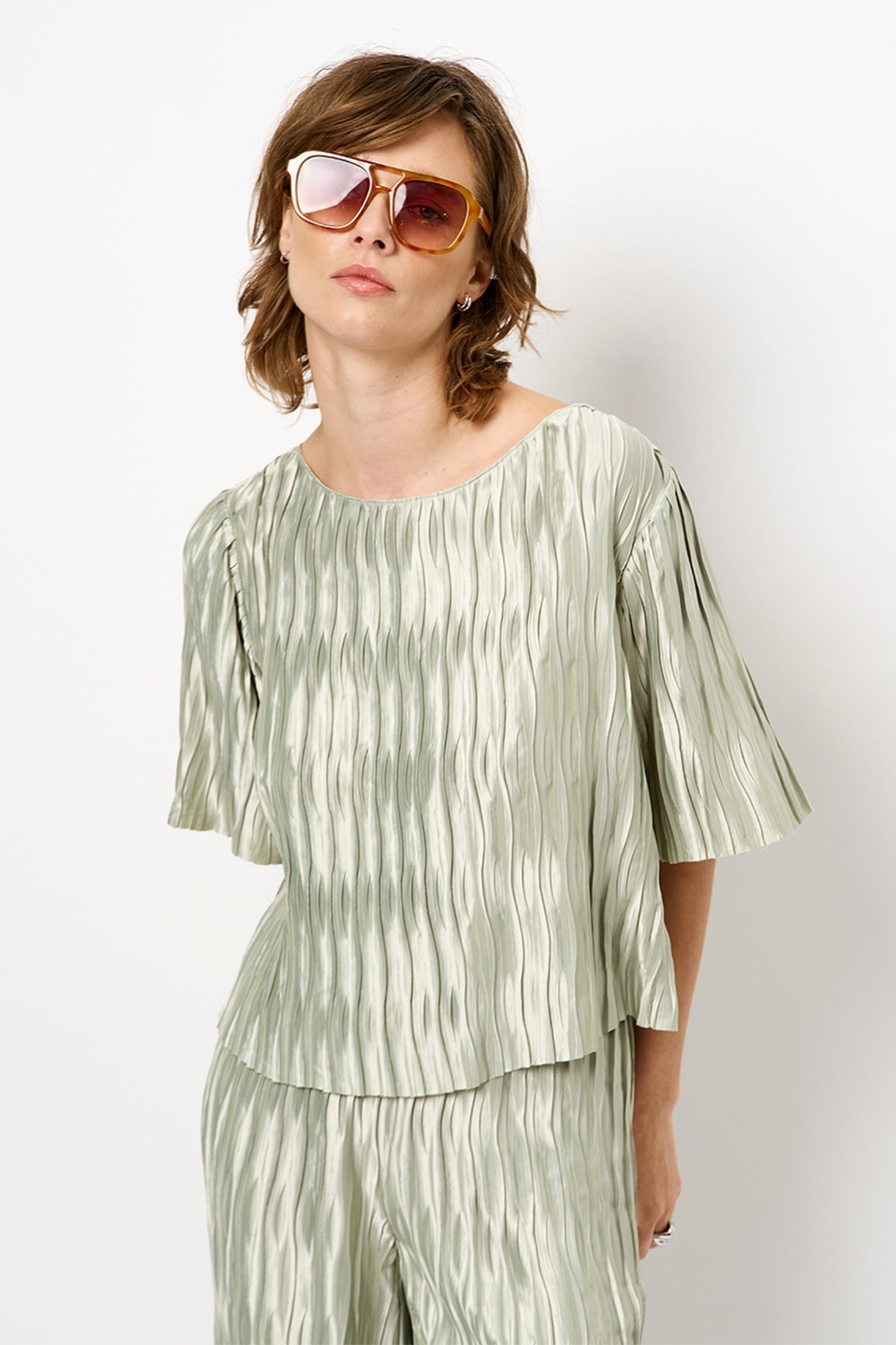 LILIUM PLISSÉ PANTS SOFT PISTACHIO 2