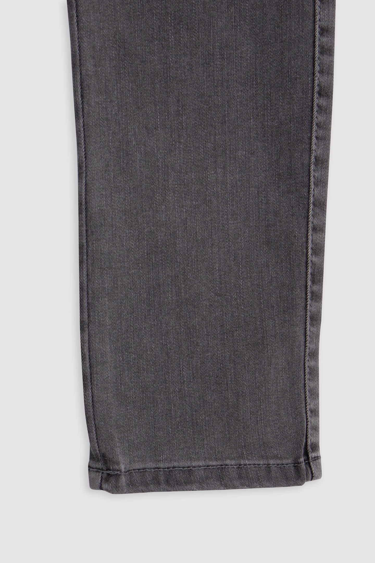 STRAIGHT GREY JEANS WITH GIRL'S EMBROIDERY 4