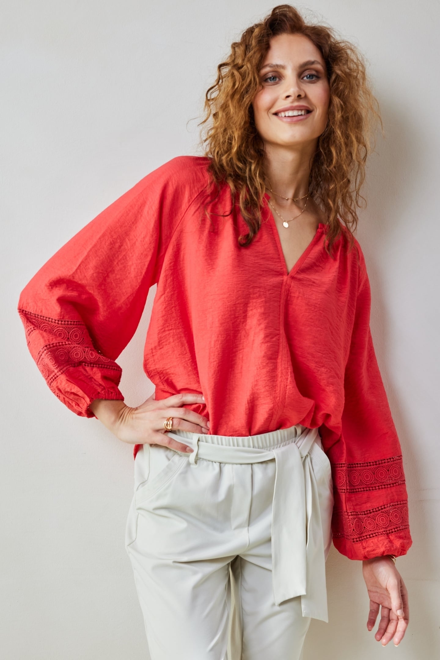 BLOUSE SOLEIL IN ROSE RED 2