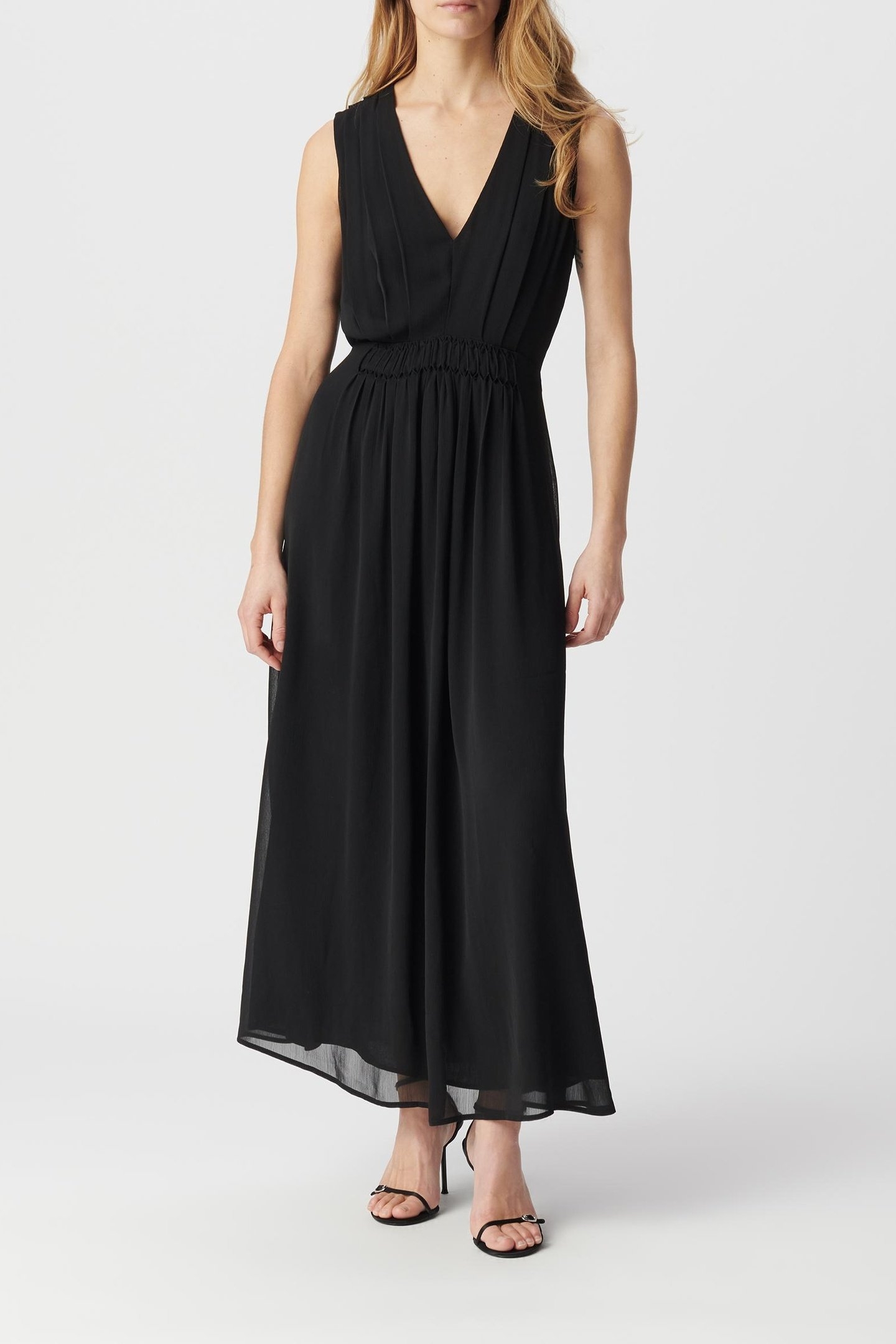 BLACK LONG DRESS WITH PLEATED WAIST DETAIL 1