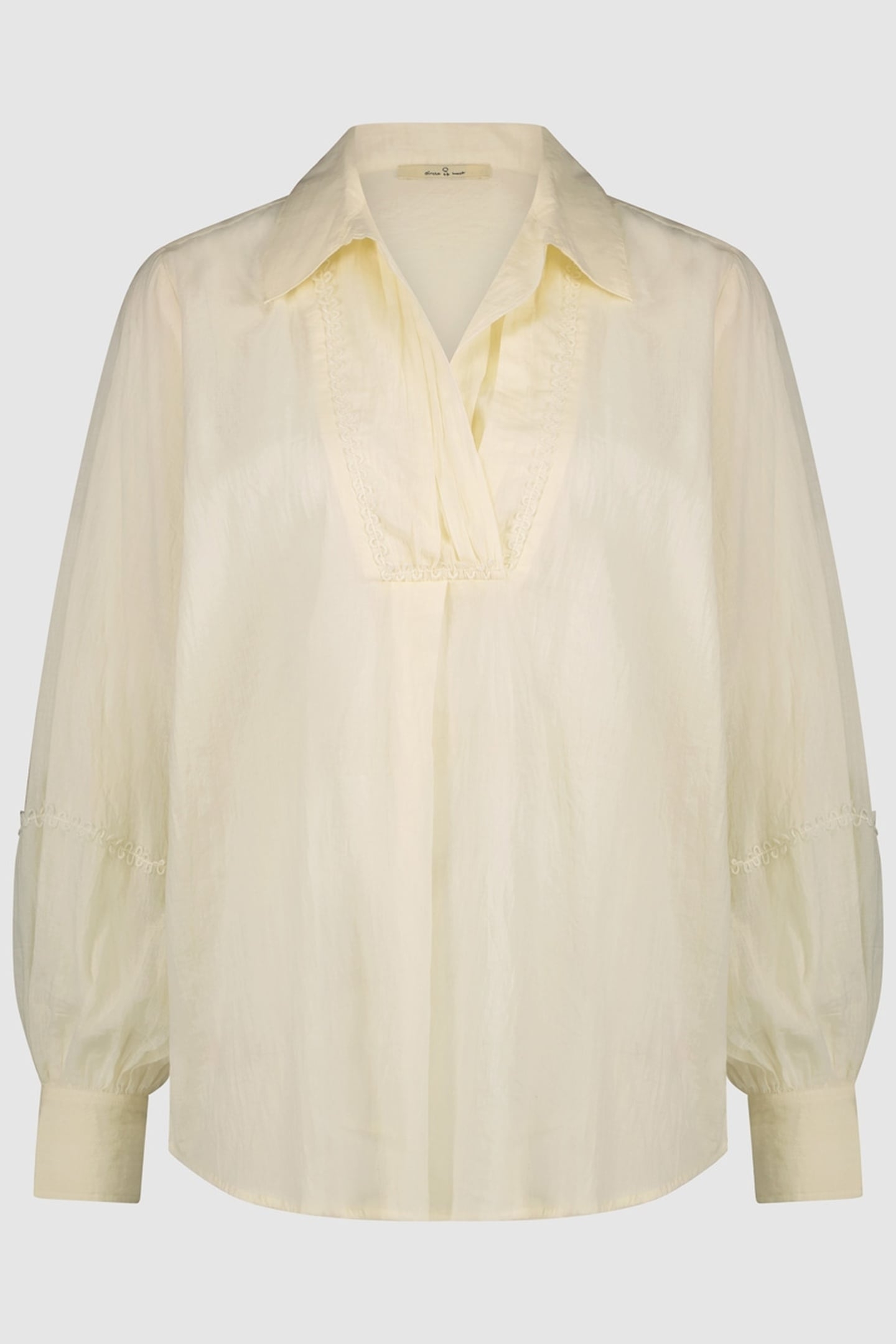 LUNA BLOUSE POACHED EGG 1
