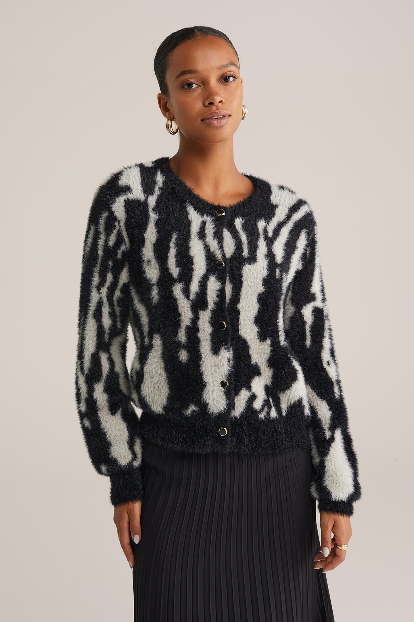 KNITTED CARDIGAN BLACK 1