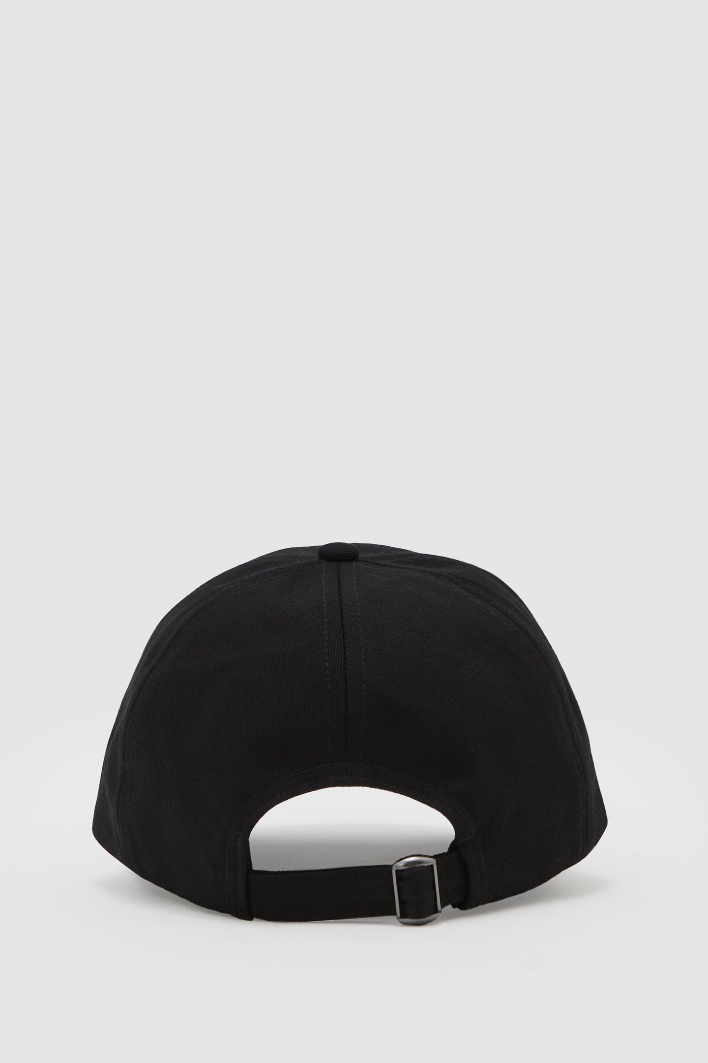 EMBROIDERED LOGO CAP BLACK 3